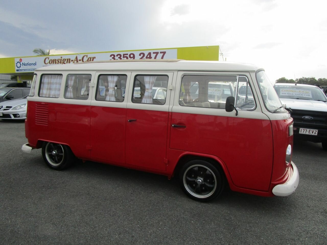 1980 VOLKSWAGEN KOMBI VAN