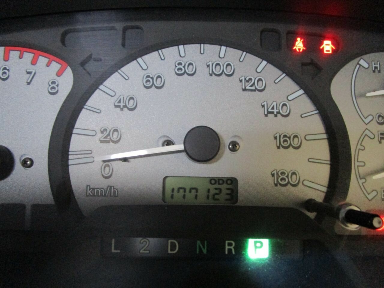 2005 MITSUBISHI DELICA ACTIVE FIELD VAN