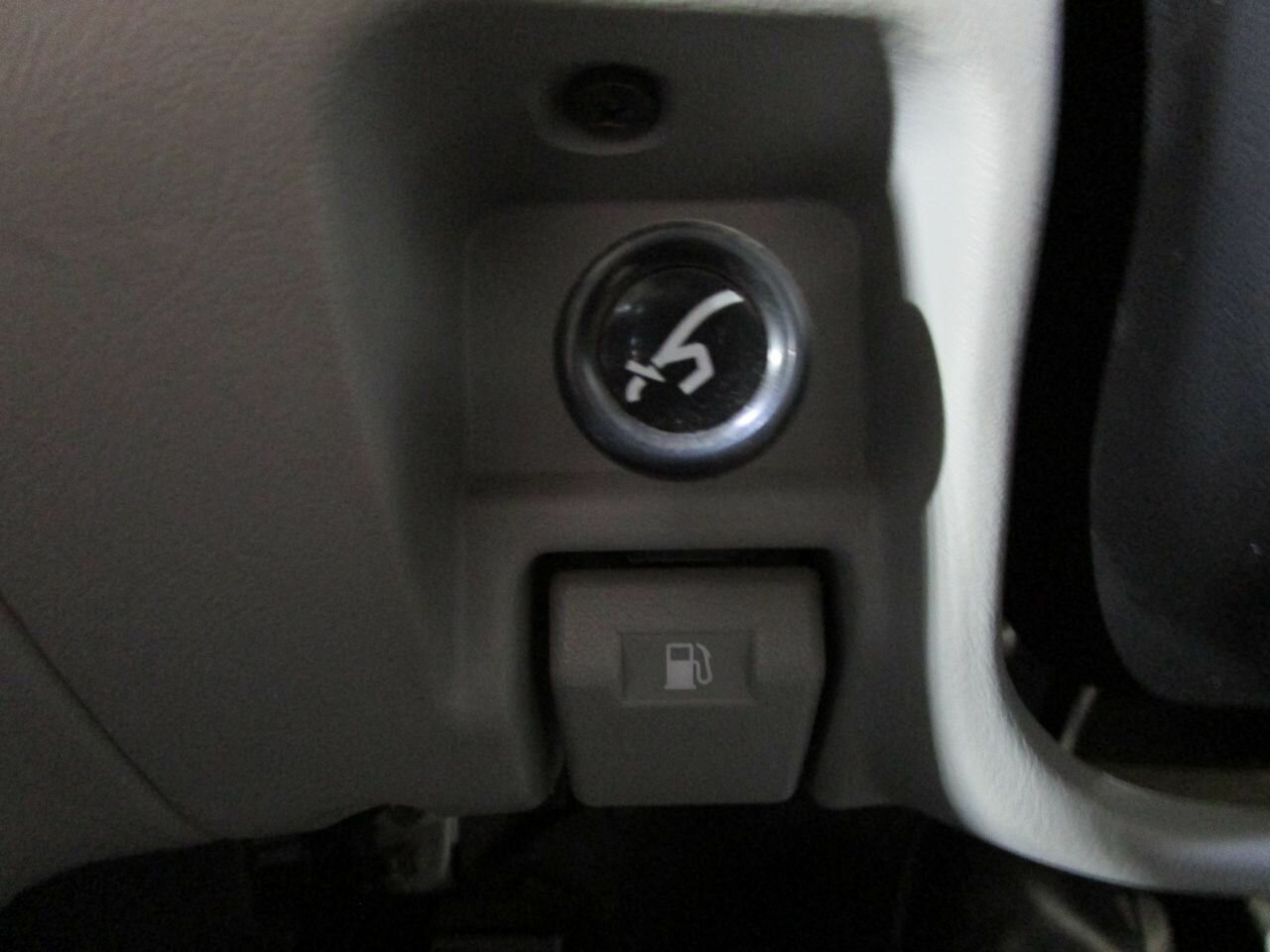 2005 MITSUBISHI DELICA ACTIVE FIELD VAN