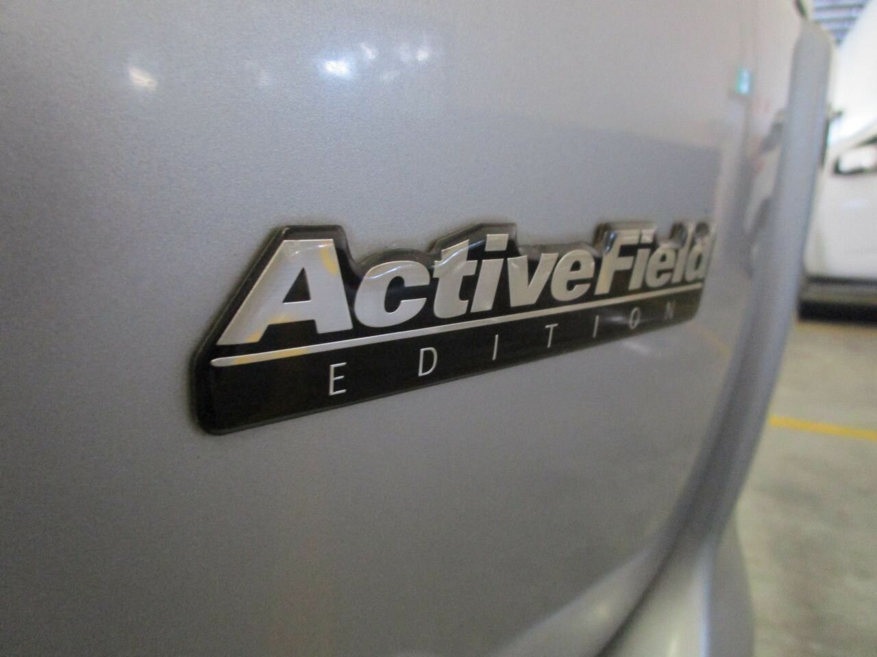 2005 MITSUBISHI DELICA ACTIVE FIELD VAN