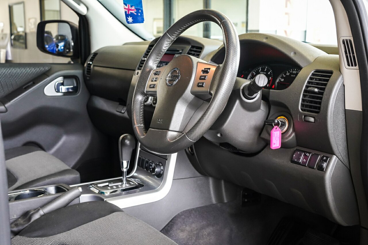 2013 NISSAN NAVARA ST (4X4)D40 MY12 CAB CHASSIS