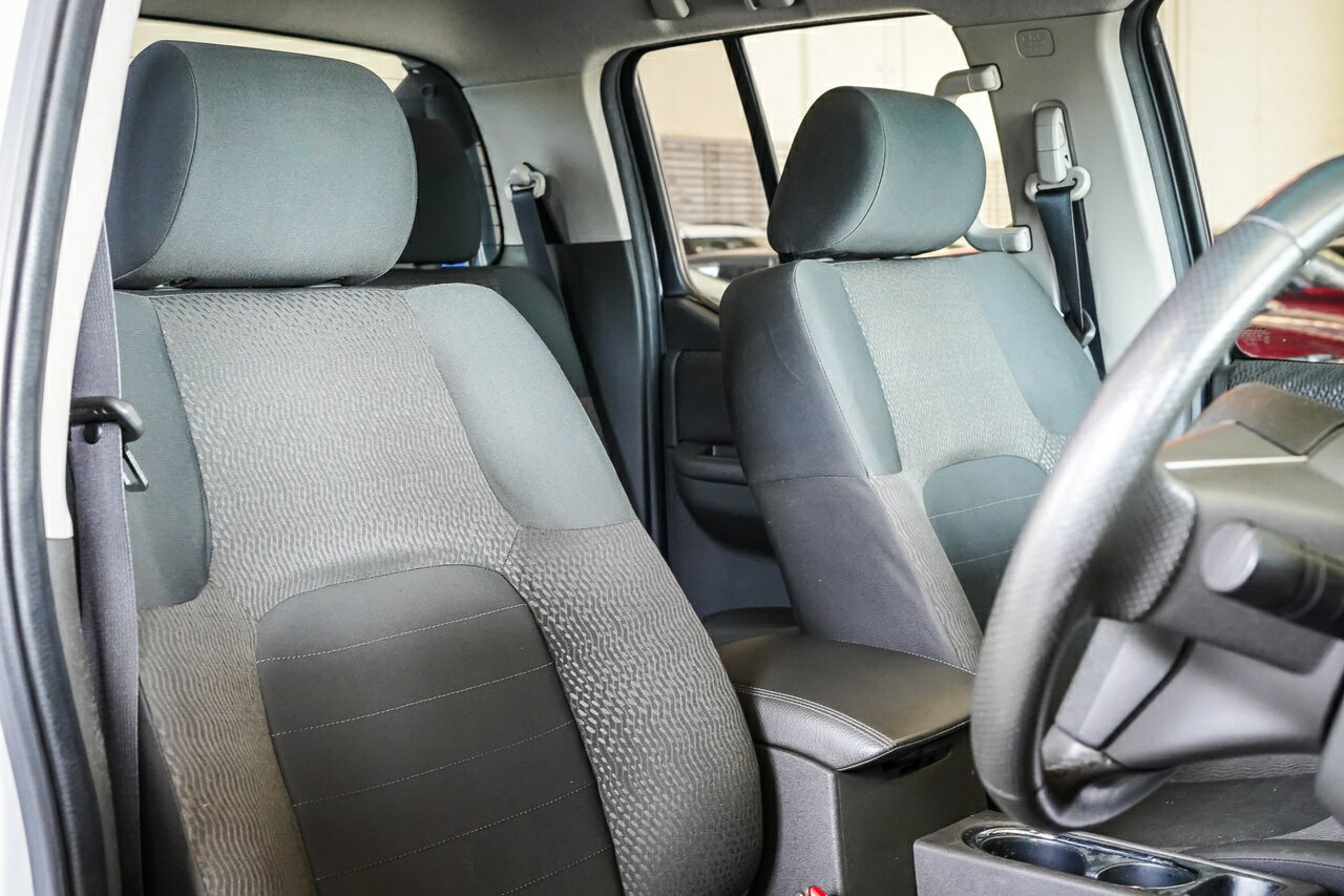 2013 NISSAN NAVARA ST (4X4)D40 MY12 CAB CHASSIS