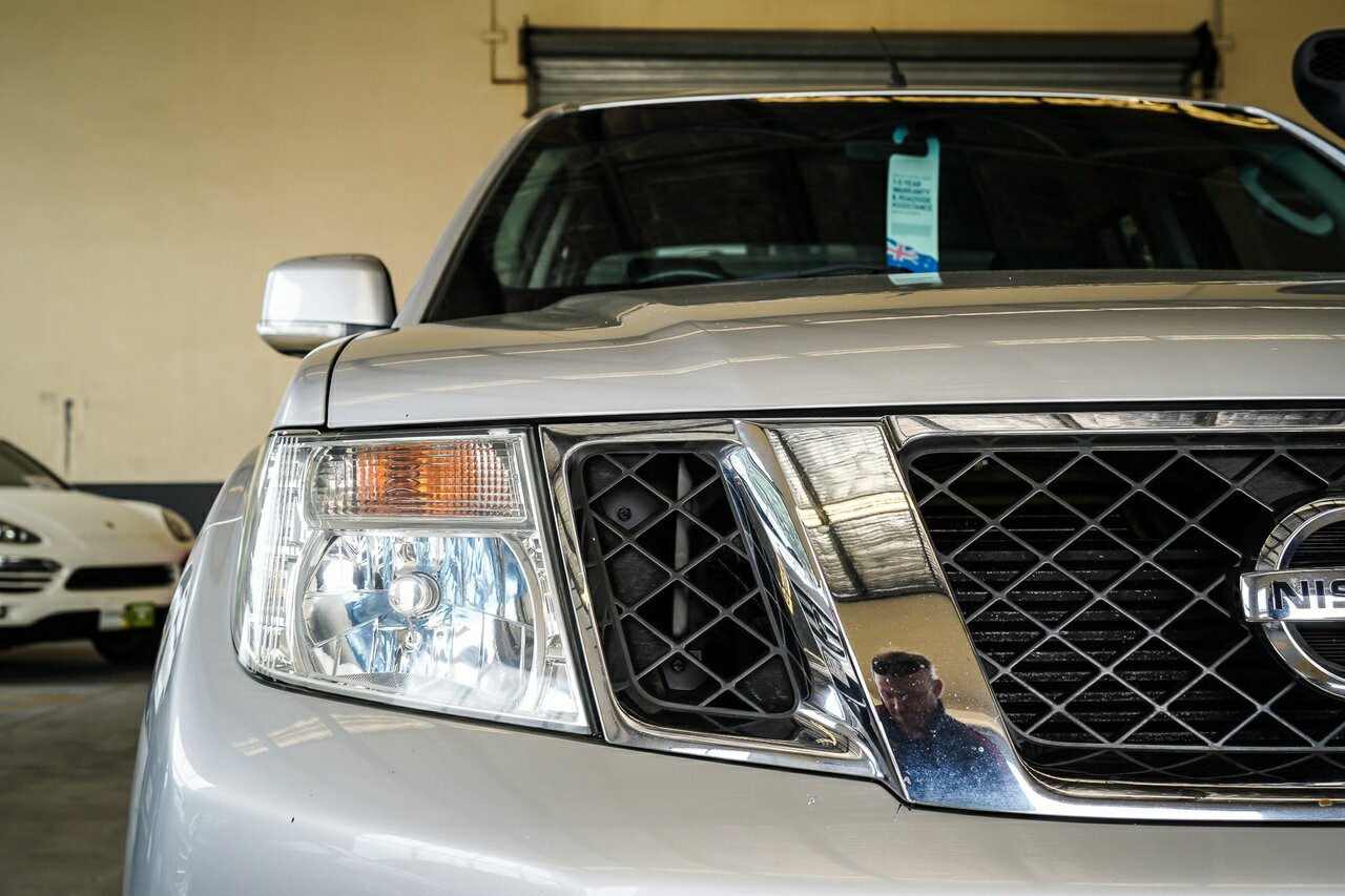 2013 NISSAN NAVARA ST (4X4)D40 MY12 CAB CHASSIS