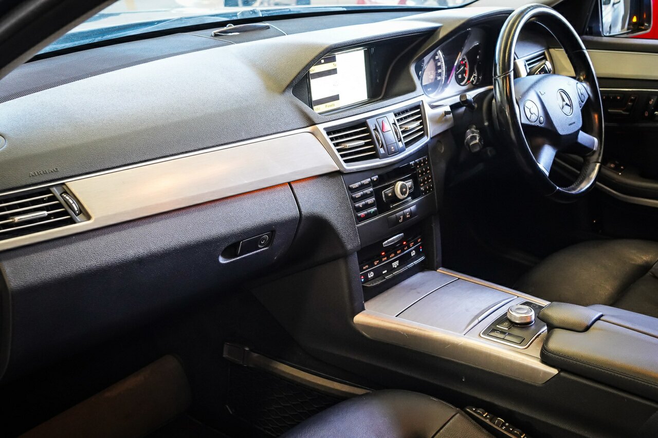 2010 MERCEDES-BENZ E-CLASS W212 E350 ESTATE 7G-TRONIC AVANTGARDE 7 SP SPORTS AUTOMATIC 5D WAGON