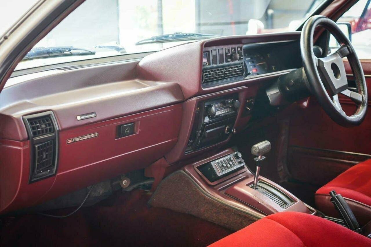 1980 HOLDEN COMMODORE VC SL/E 3 SP AUTOMATIC 4D SEDAN