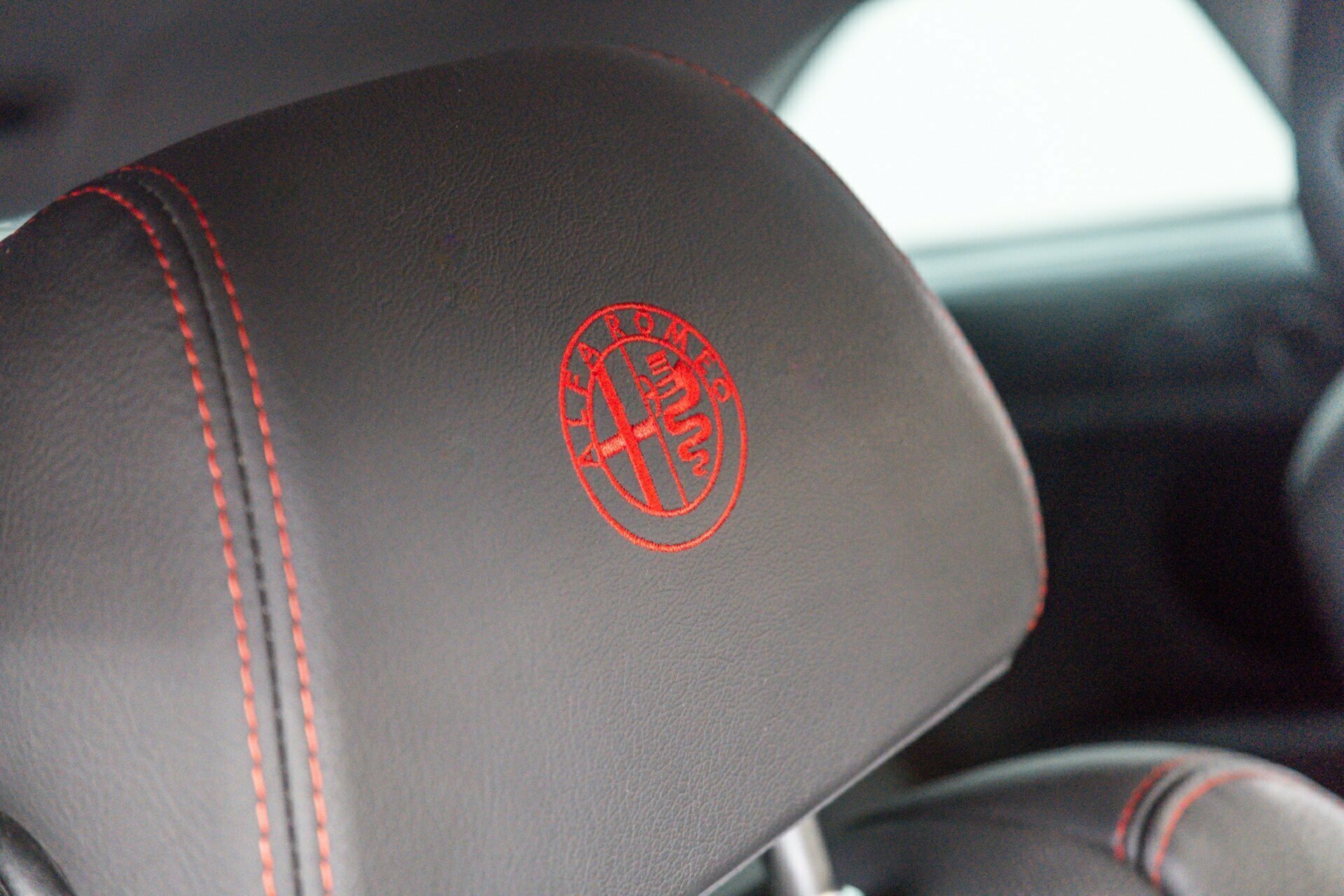 2010 ALFA ROMEO GT 3.2 100TH ANNI. LIMITED ED. 6 SP MANUAL 2D COUPE