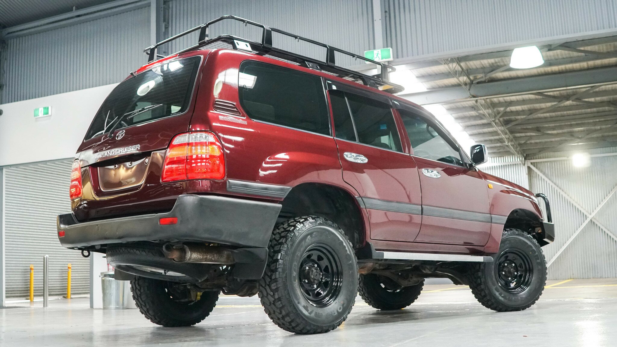 1998 TOYOTA LANDCRUISER FZJ105R GXL (4X4) 4 SP AUTOMATIC 4X4 4D WAGON