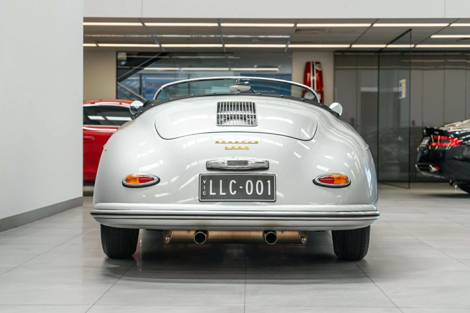 1956 PORSCHE 356 A SPEEDSTER 4 SP MANUAL 2D CABRIOLET
