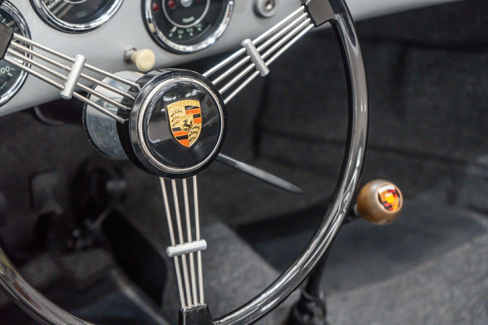 1956 PORSCHE 356 A SPEEDSTER 4 SP MANUAL 2D CABRIOLET