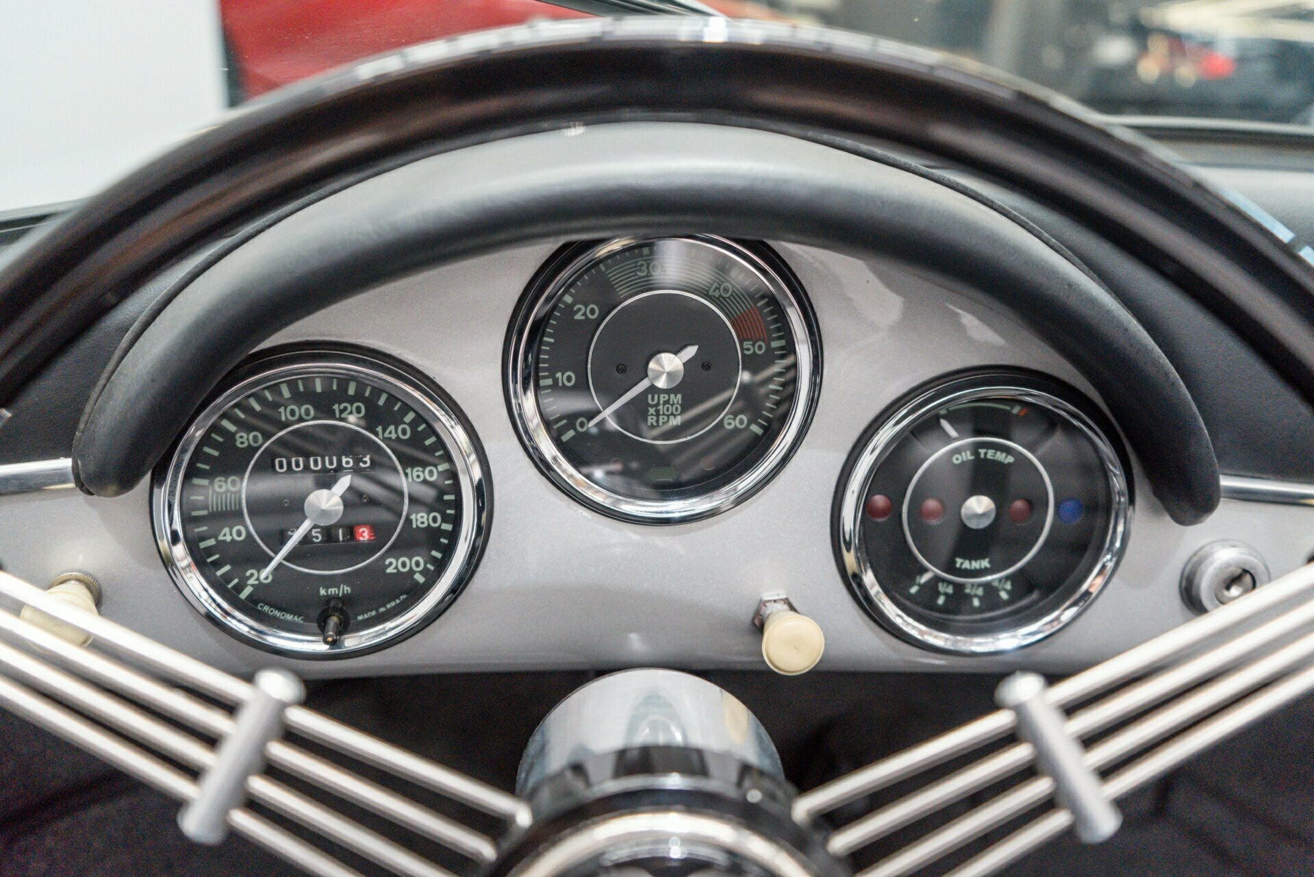 1956 PORSCHE 356 A SPEEDSTER 4 SP MANUAL 2D CABRIOLET