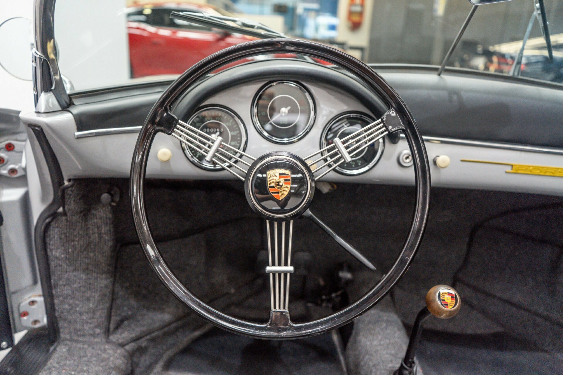 1956 PORSCHE 356 A SPEEDSTER 4 SP MANUAL 2D CABRIOLET