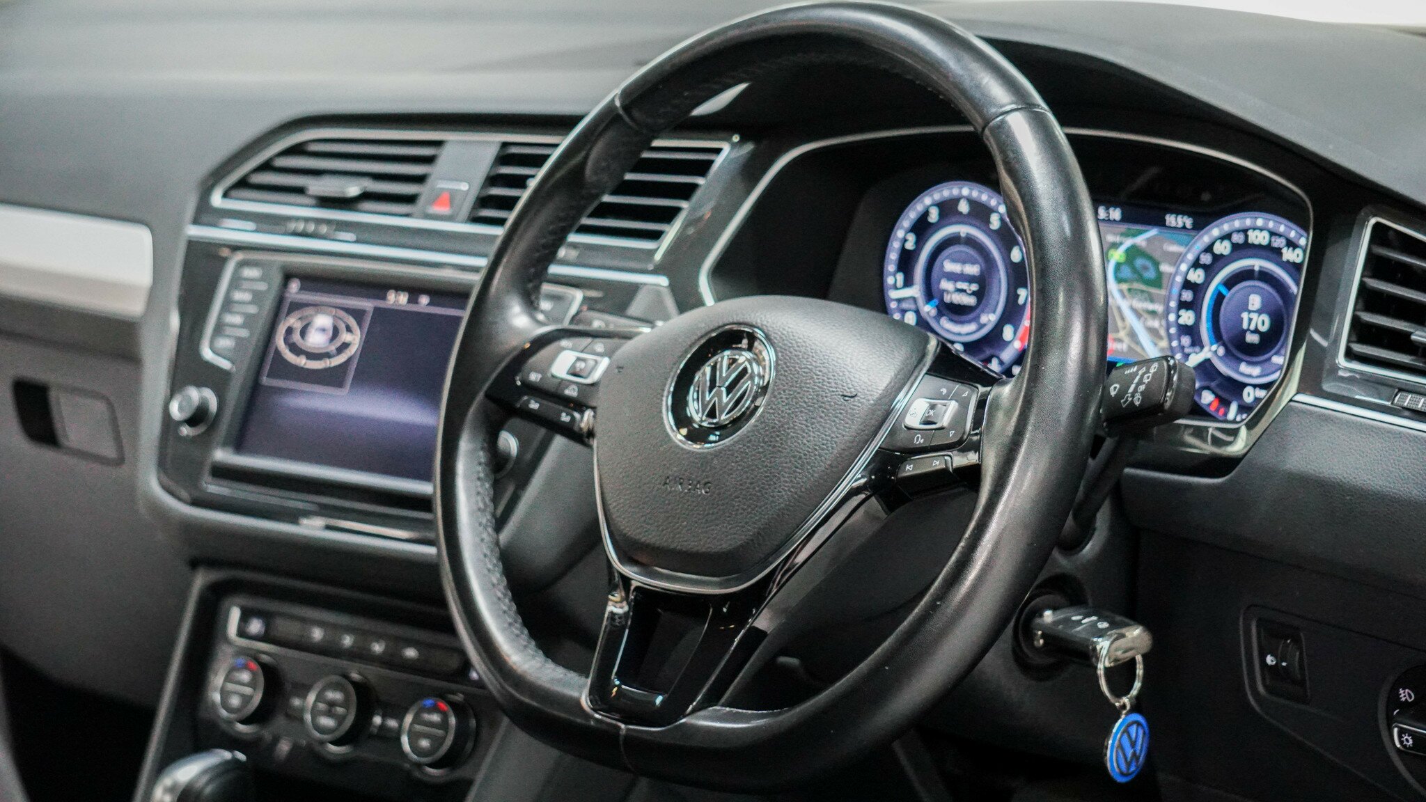 2017 VOLKSWAGEN TIGUAN 5NA 110 TSI COMFORTLINE 6 SP DIRECT SHIFT 4D WAGON