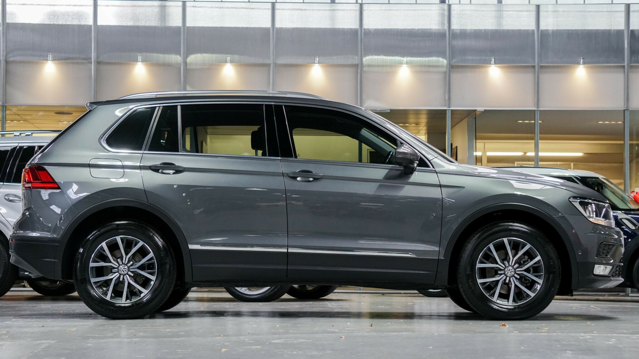 2017 VOLKSWAGEN TIGUAN 5NA 110 TSI COMFORTLINE 6 SP DIRECT SHIFT 4D WAGON