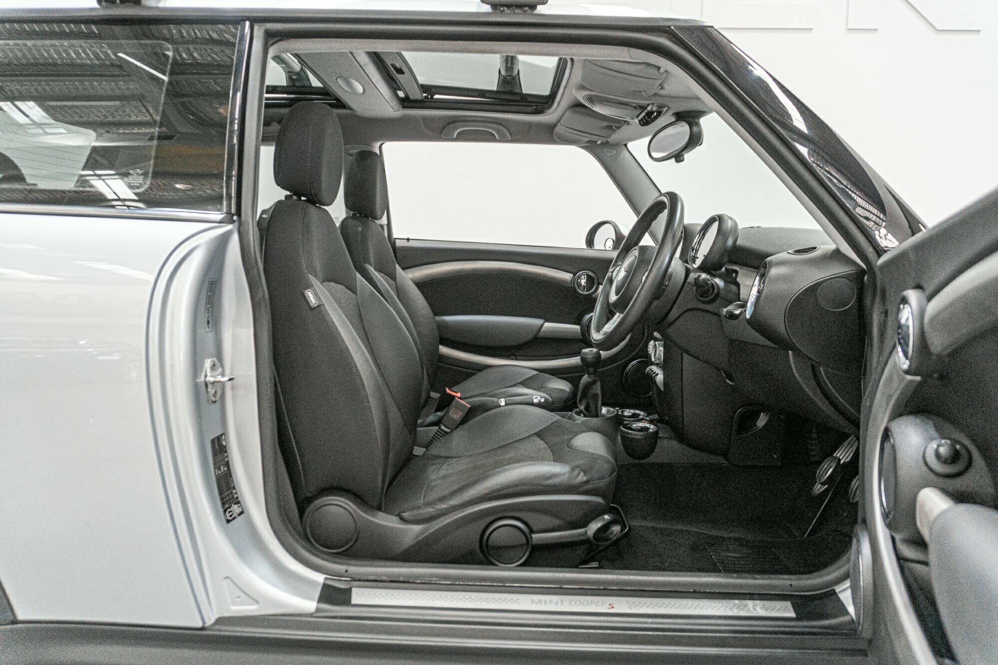 2008 MINI COOPER R56 S 6 SP MANUAL 2D HATCHBACK