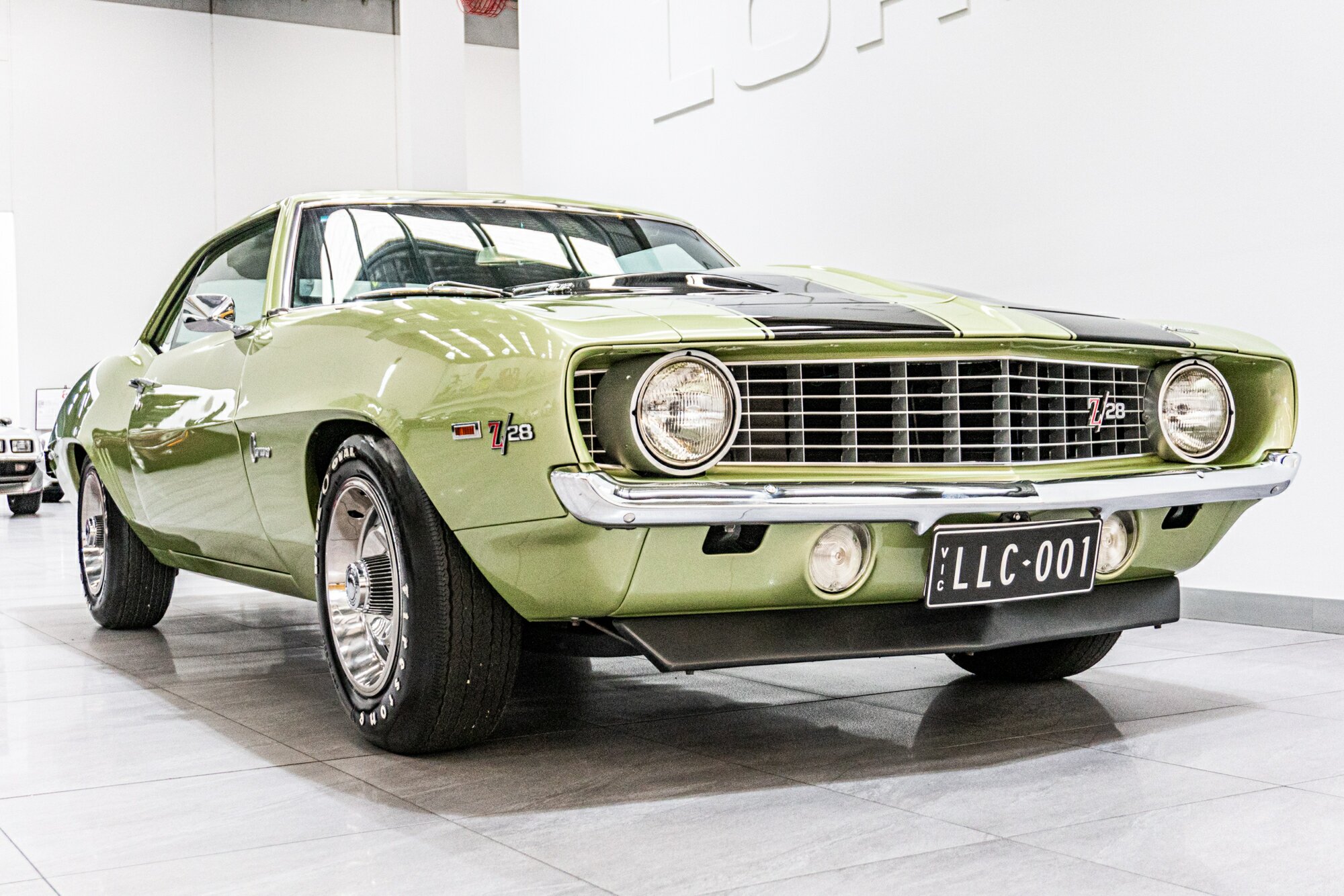 1969 CHEVROLET CAMARO 4 SP MANUAL 2D COUPE