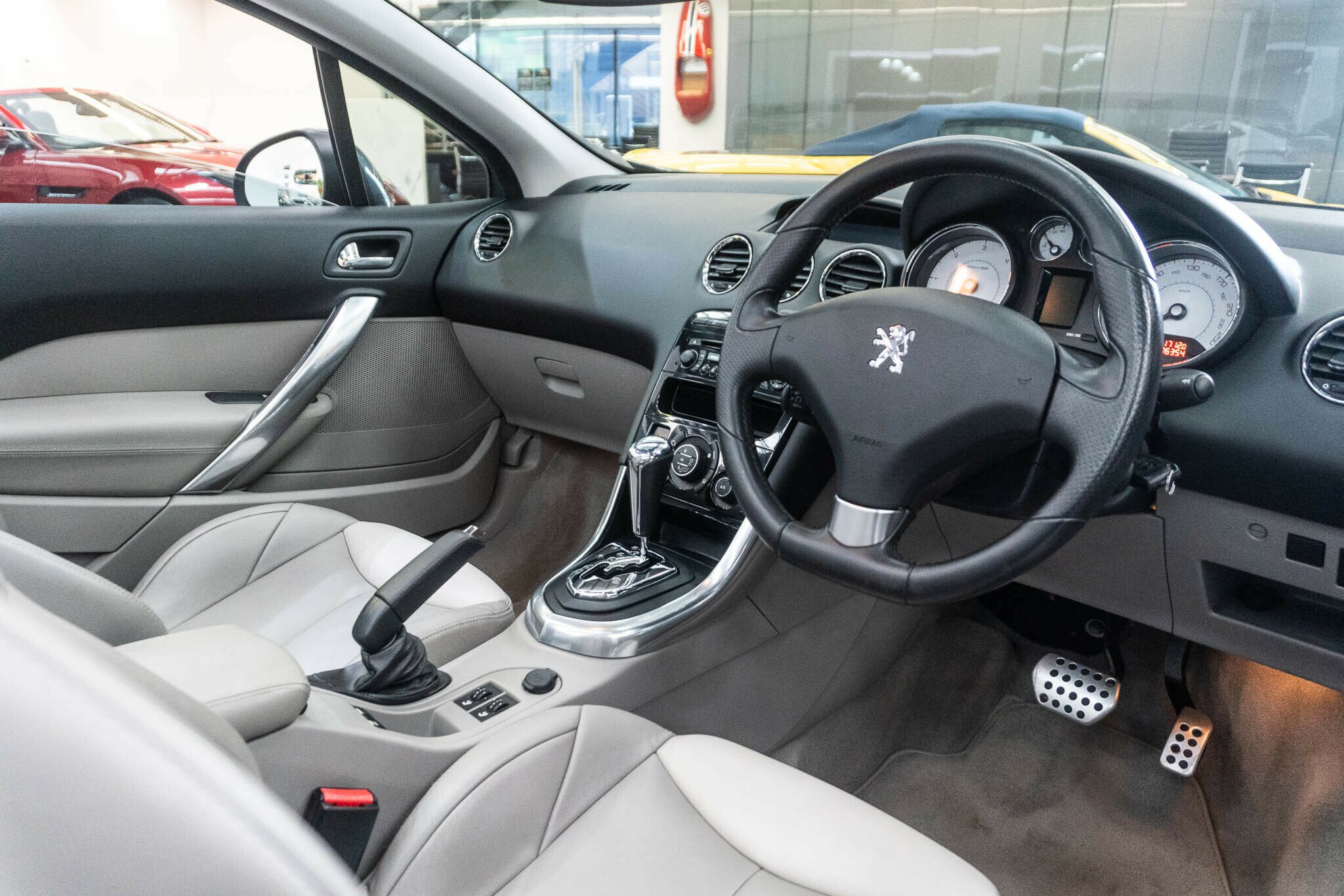 2011 PEUGEOT 308 CC 6 SP AUTOMATIC 2D CABRIOLET