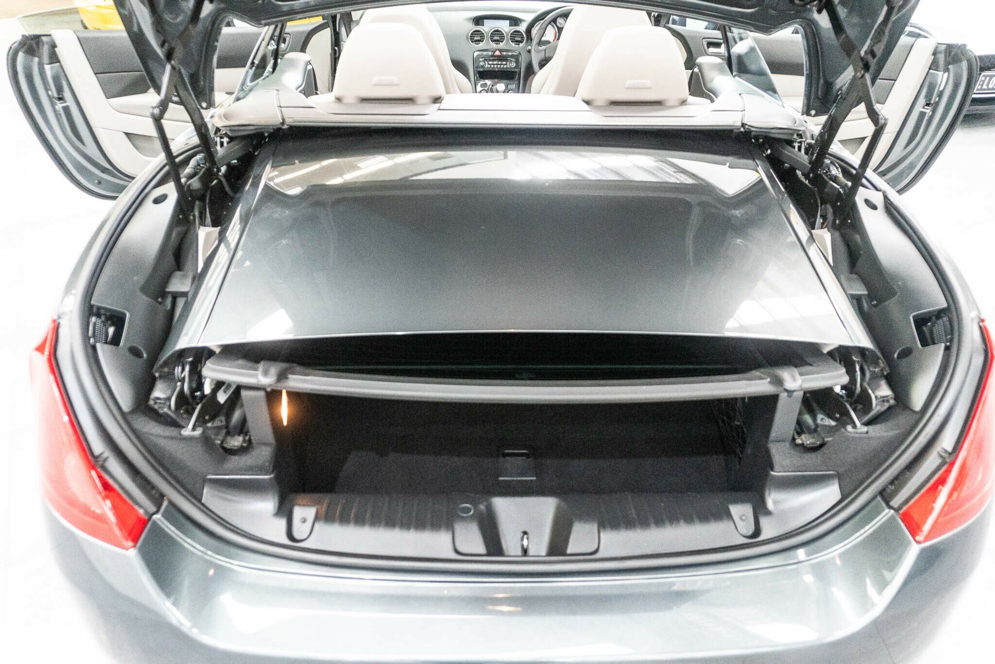 2011 PEUGEOT 308 CC 6 SP AUTOMATIC 2D CABRIOLET