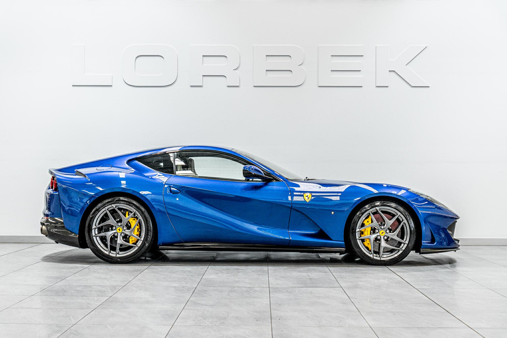 2019 FERRARI 812 F152 SUPERFAST 7 SP AUTOMATIC 2D COUPE