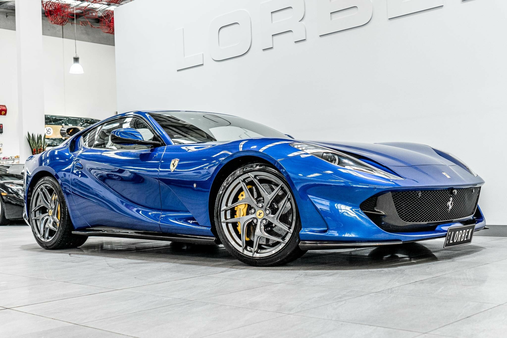 2019 FERRARI 812 F152 SUPERFAST 7 SP AUTOMATIC 2D COUPE