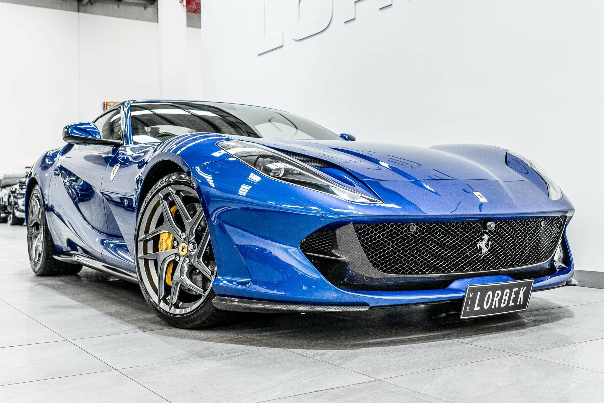 2019 FERRARI 812 F152 SUPERFAST 7 SP AUTOMATIC 2D COUPE