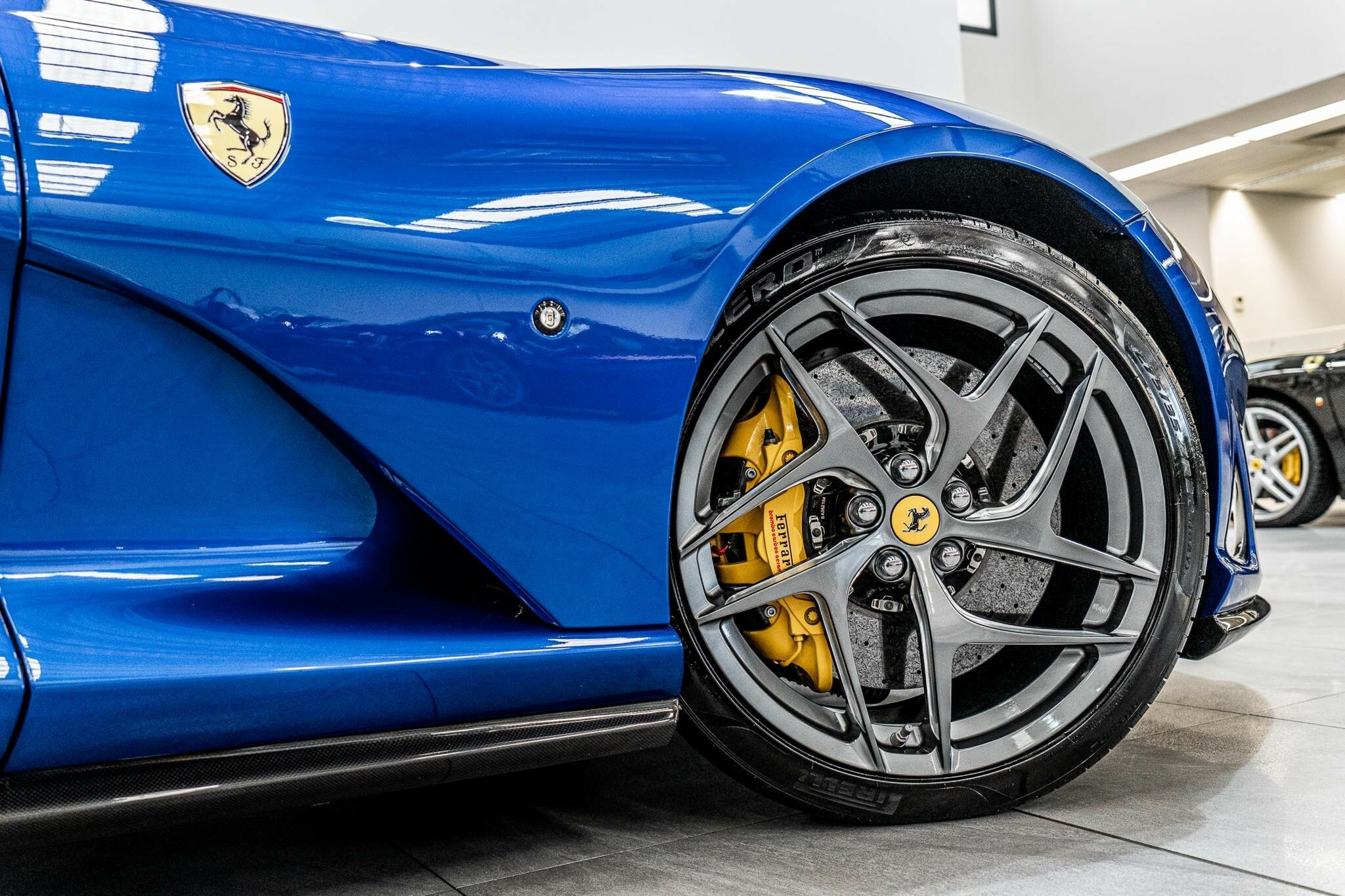 2019 FERRARI 812 F152 SUPERFAST 7 SP AUTOMATIC 2D COUPE
