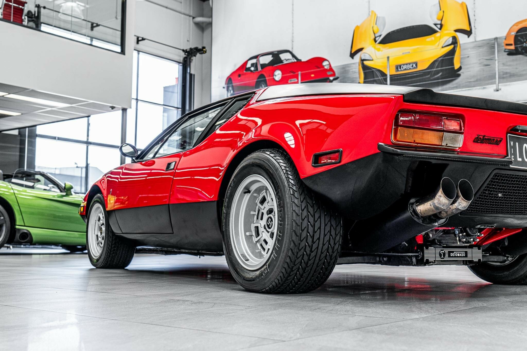 1972 DE TOMASO PANTERA GTS 5 SP MANUAL 2D COUPE