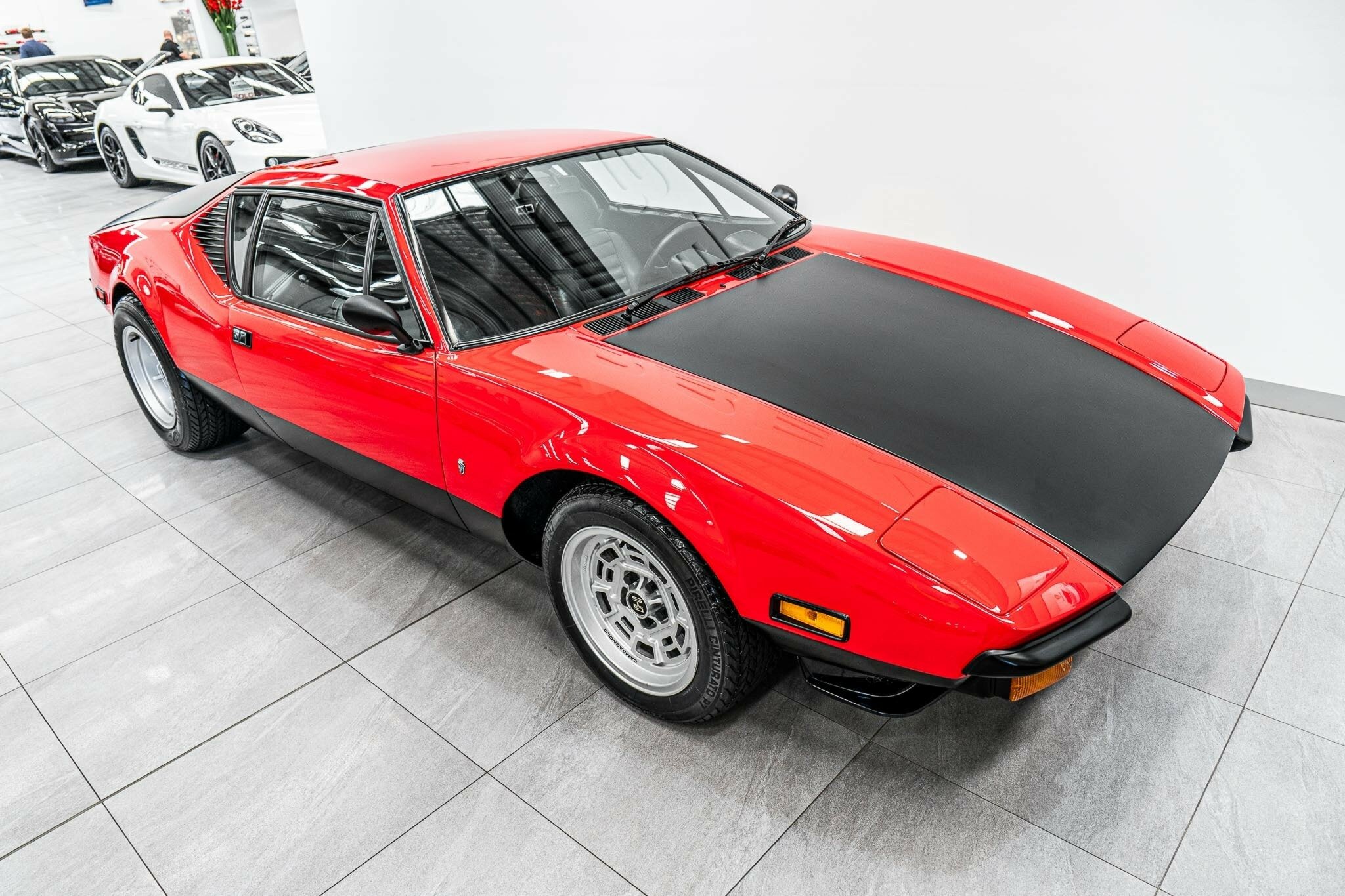 1972 DE TOMASO PANTERA GTS 5 SP MANUAL 2D COUPE