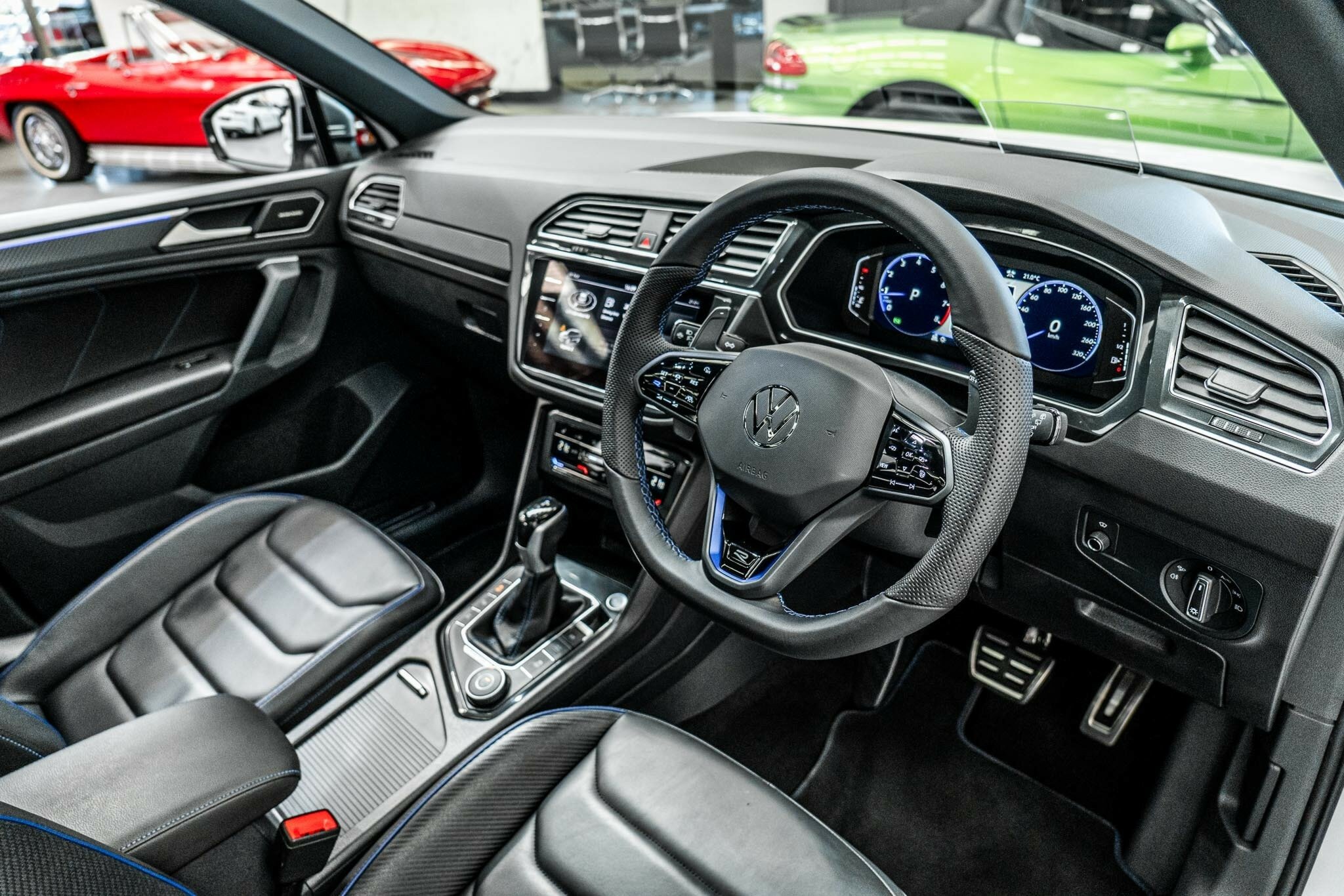2022 VOLKSWAGEN TIGUAN 5NA MY22 R 7 SP AUTOMATIC 4D WAGON