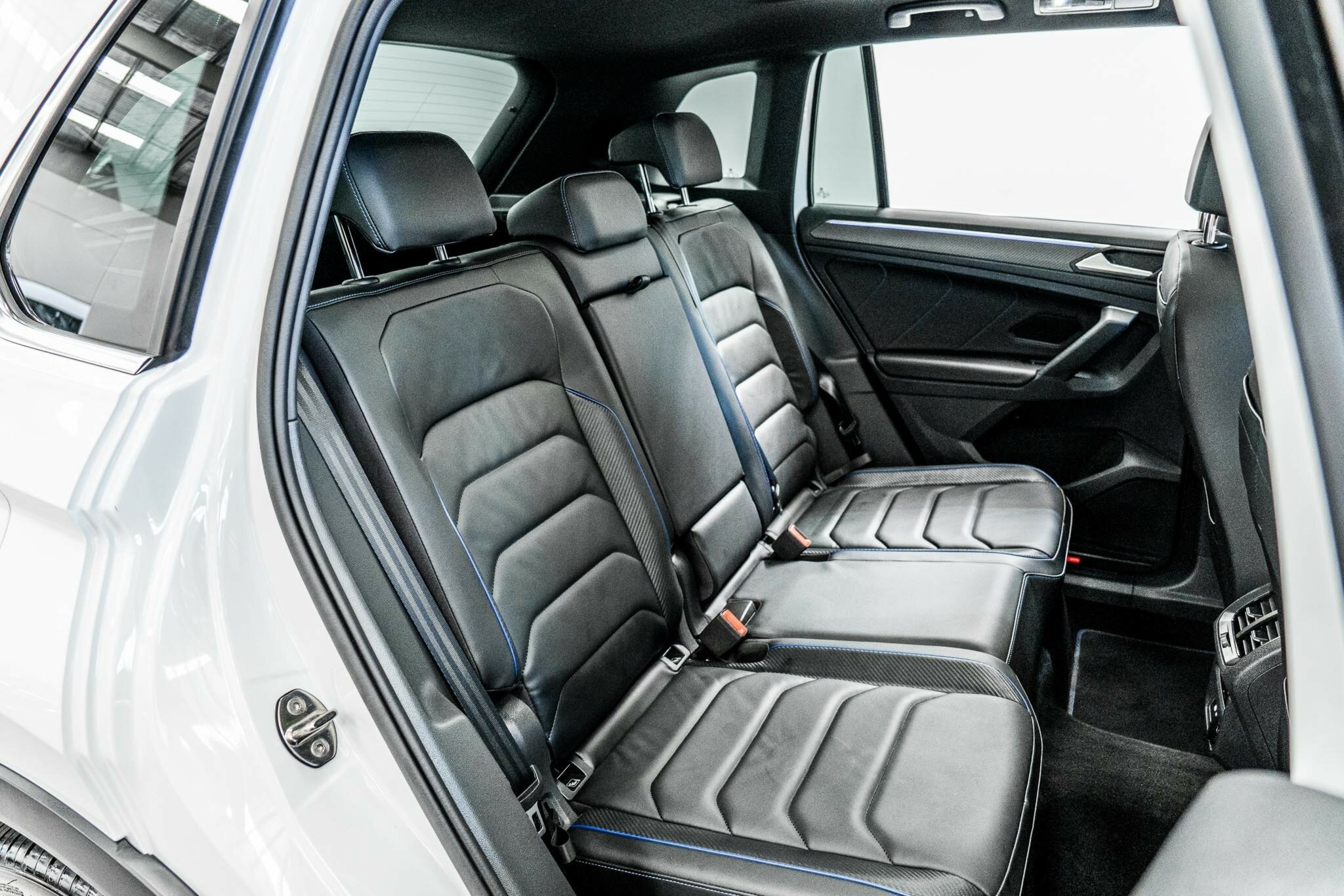 2022 VOLKSWAGEN TIGUAN 5NA MY22 R 7 SP AUTOMATIC 4D WAGON