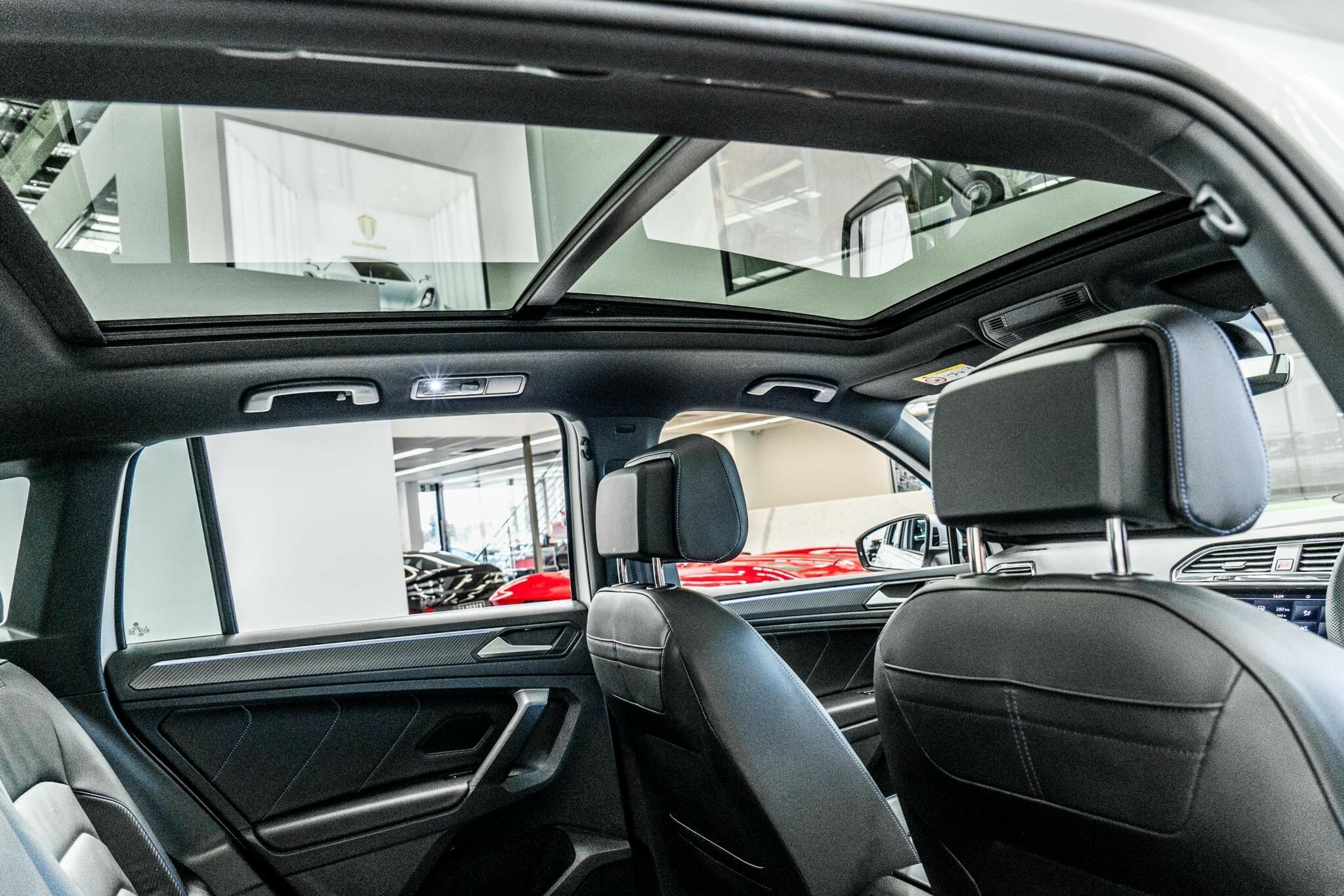 2022 VOLKSWAGEN TIGUAN 5NA MY22 R 7 SP AUTOMATIC 4D WAGON