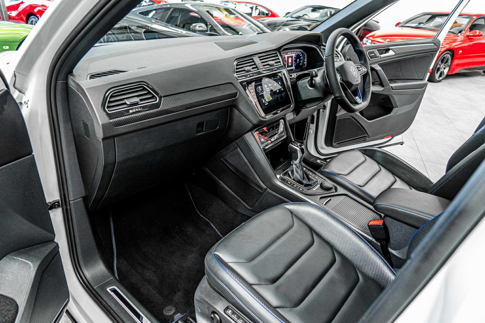 2022 VOLKSWAGEN TIGUAN 5NA MY22 R 7 SP AUTOMATIC 4D WAGON