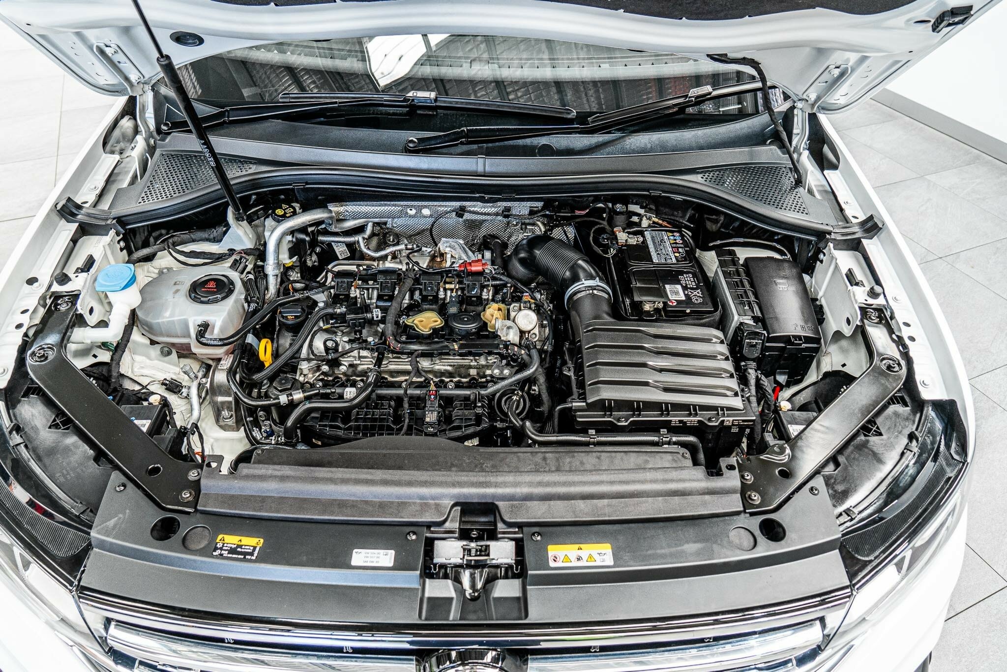 2022 VOLKSWAGEN TIGUAN 5NA MY22 R 7 SP AUTOMATIC 4D WAGON