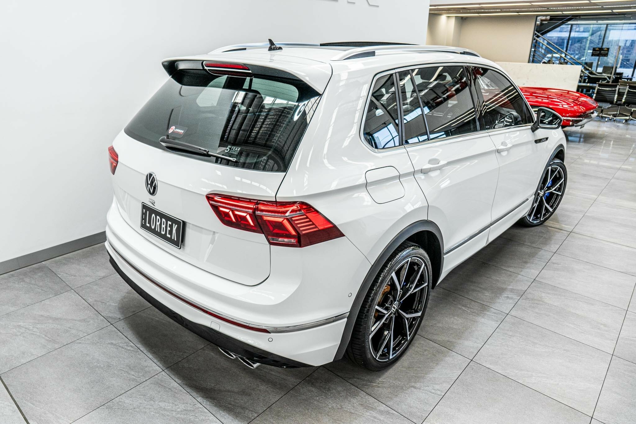 2022 VOLKSWAGEN TIGUAN 5NA MY22 R 7 SP AUTOMATIC 4D WAGON