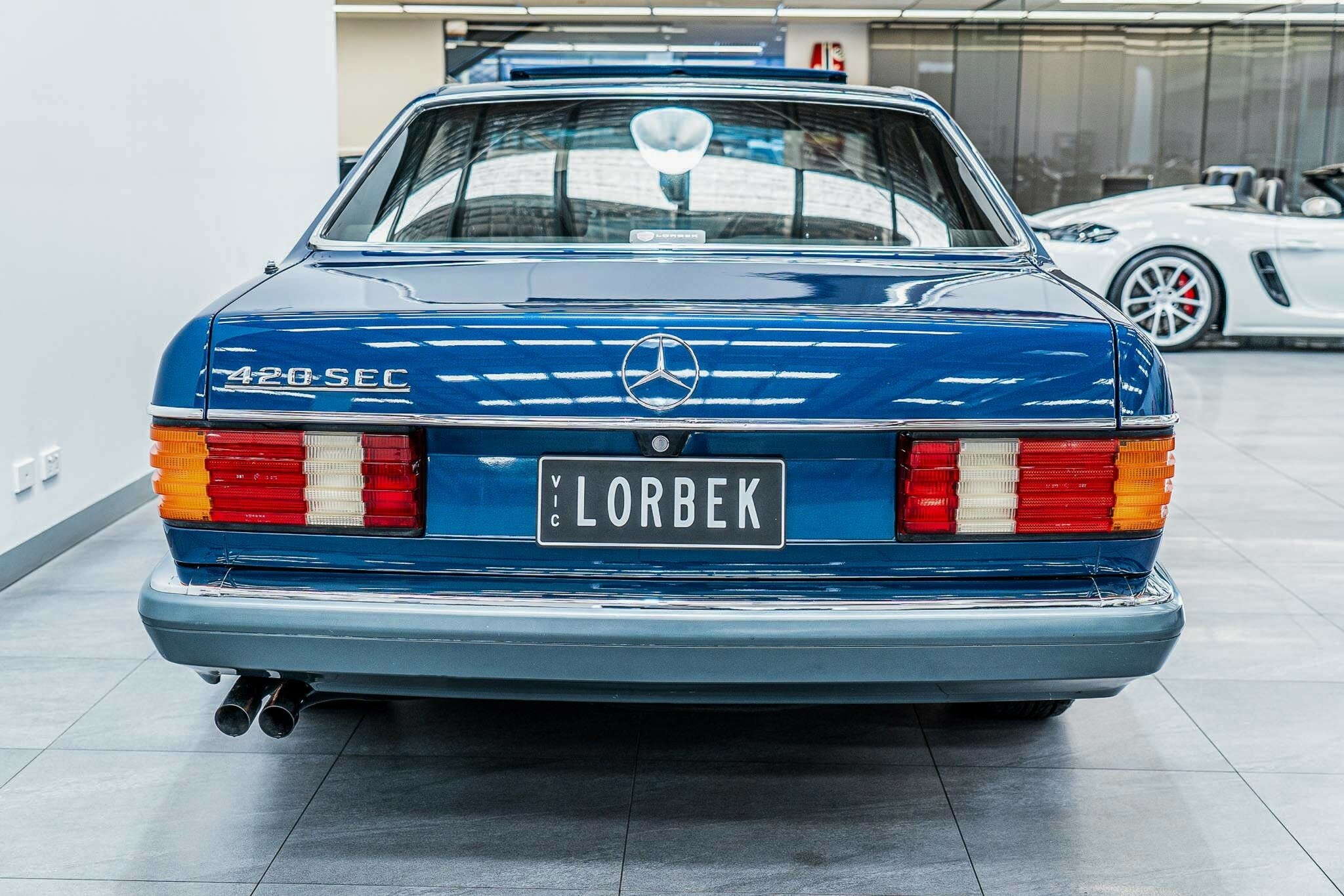 1986 MERCEDES-BENZ 420 SEC 4 SP AUTOMATIC 2D COUPE