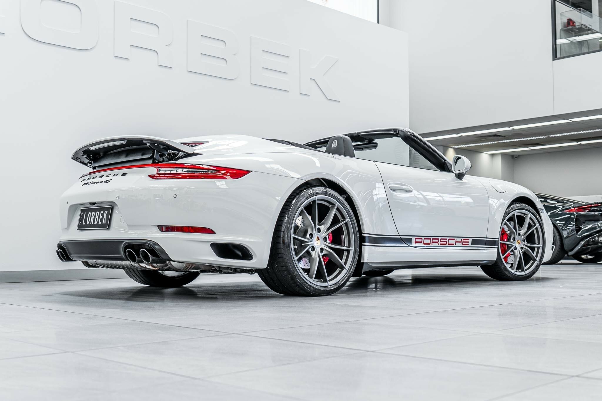 2017 PORSCHE 911 991 MY17 GEN 2 CARRERA 4S 7 SP AUTO DUAL CLUTCH 2D CABRIOLET