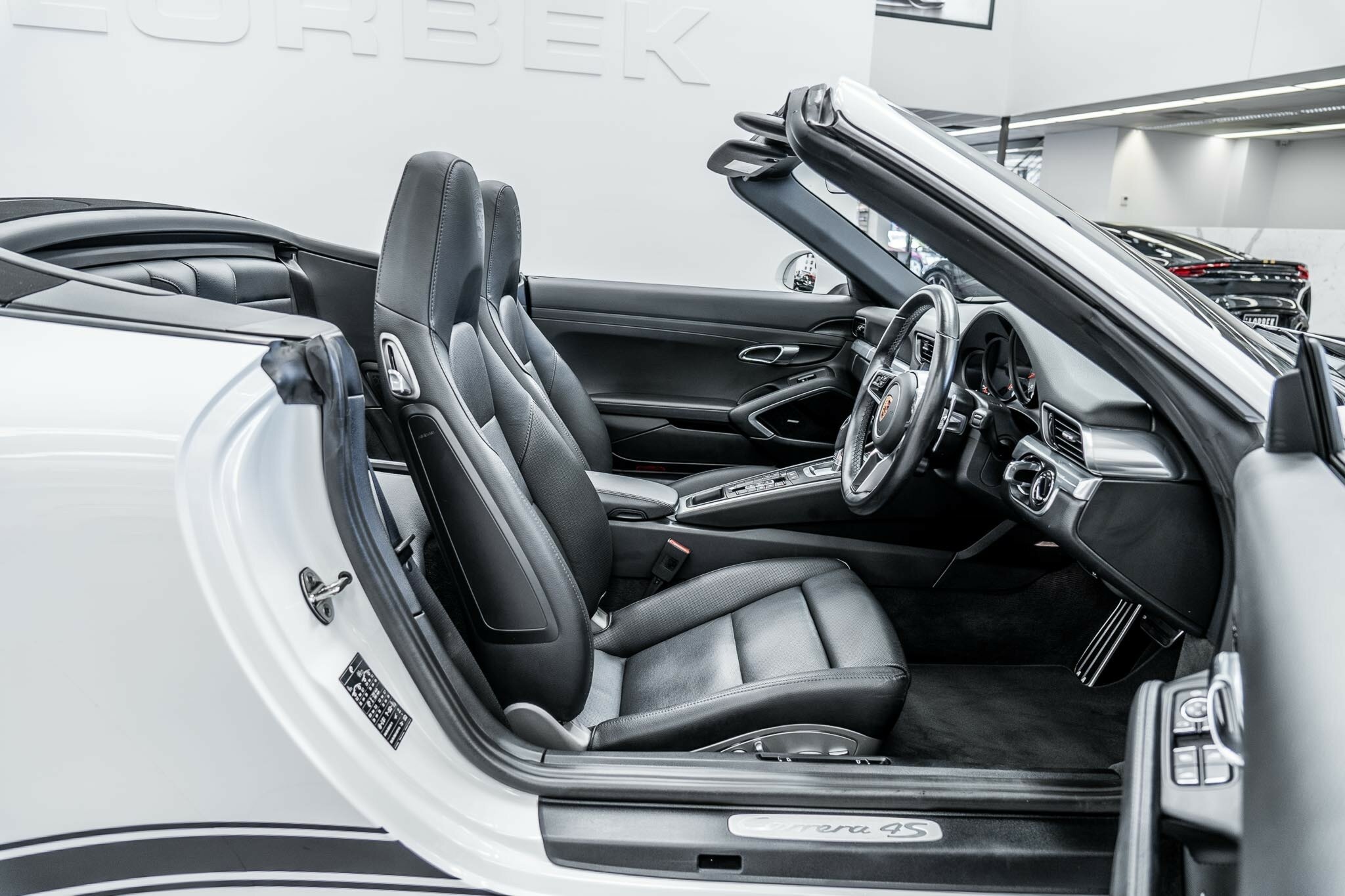 2017 PORSCHE 911 991 MY17 GEN 2 CARRERA 4S 7 SP AUTO DUAL CLUTCH 2D CABRIOLET