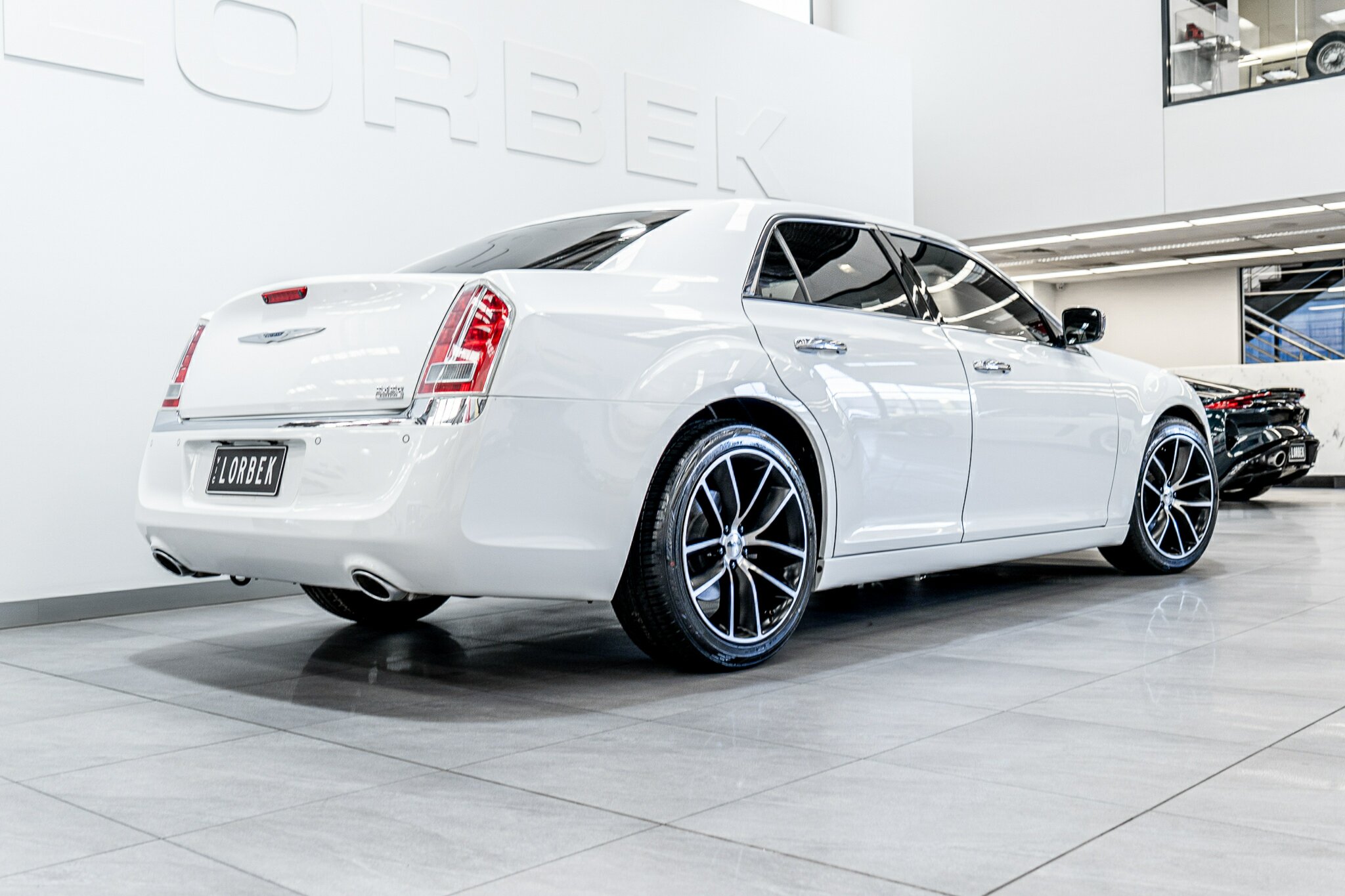 2013 CHRYSLER 300 MY12 C 8 SP AUTOMATIC 4D SEDAN