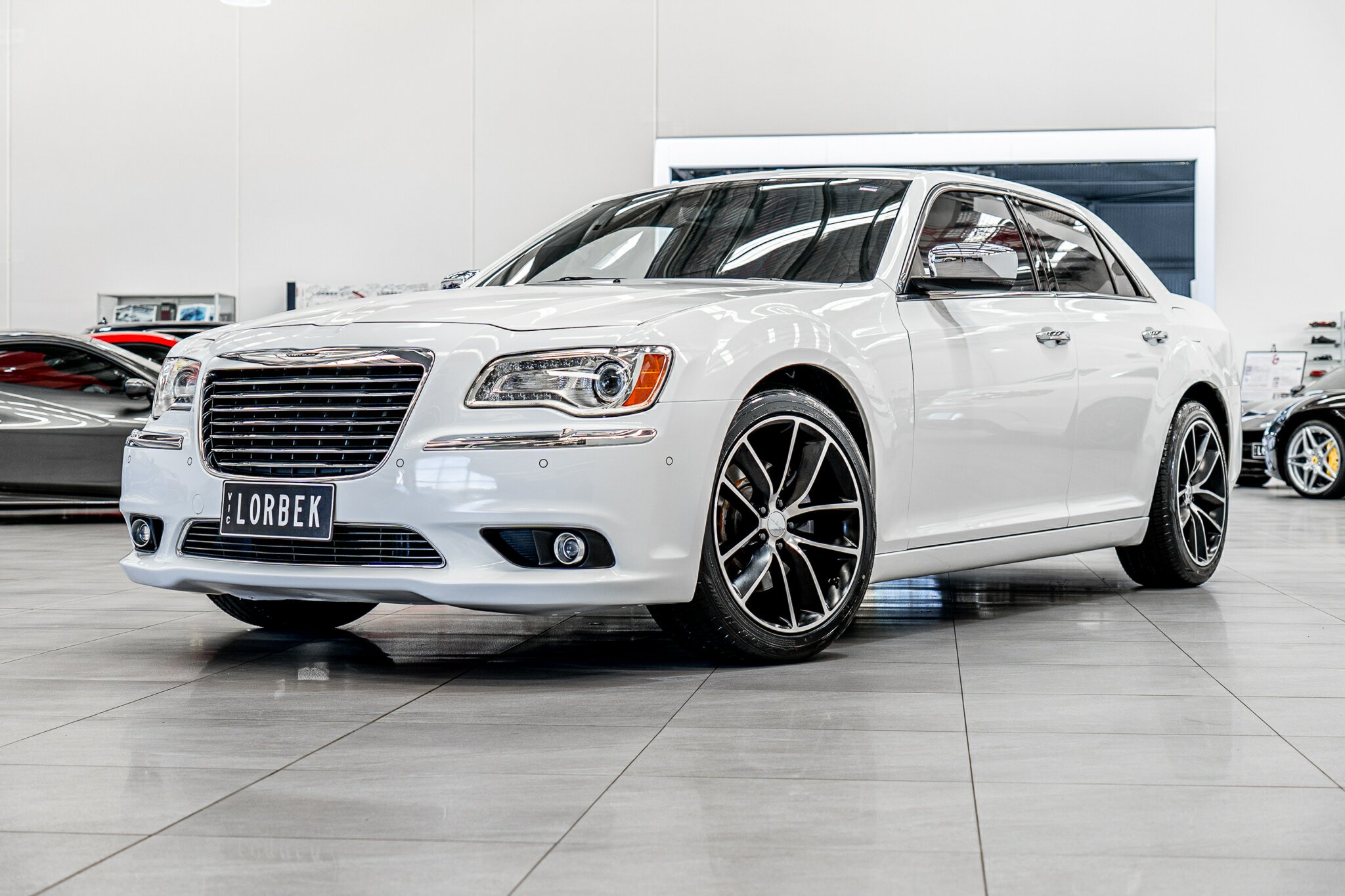 2013 CHRYSLER 300 MY12 C 8 SP AUTOMATIC 4D SEDAN
