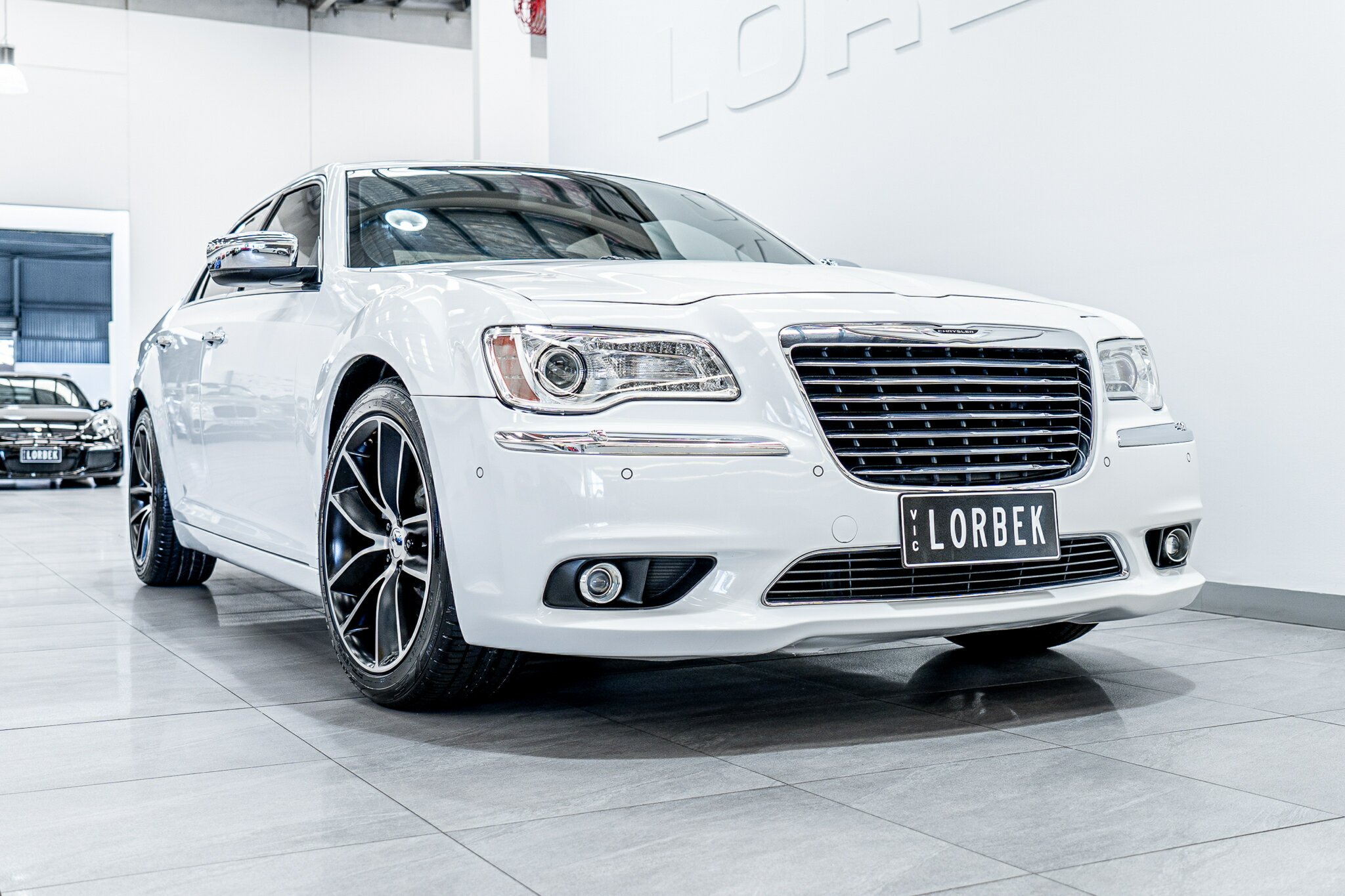 2013 CHRYSLER 300 MY12 C 8 SP AUTOMATIC 4D SEDAN
