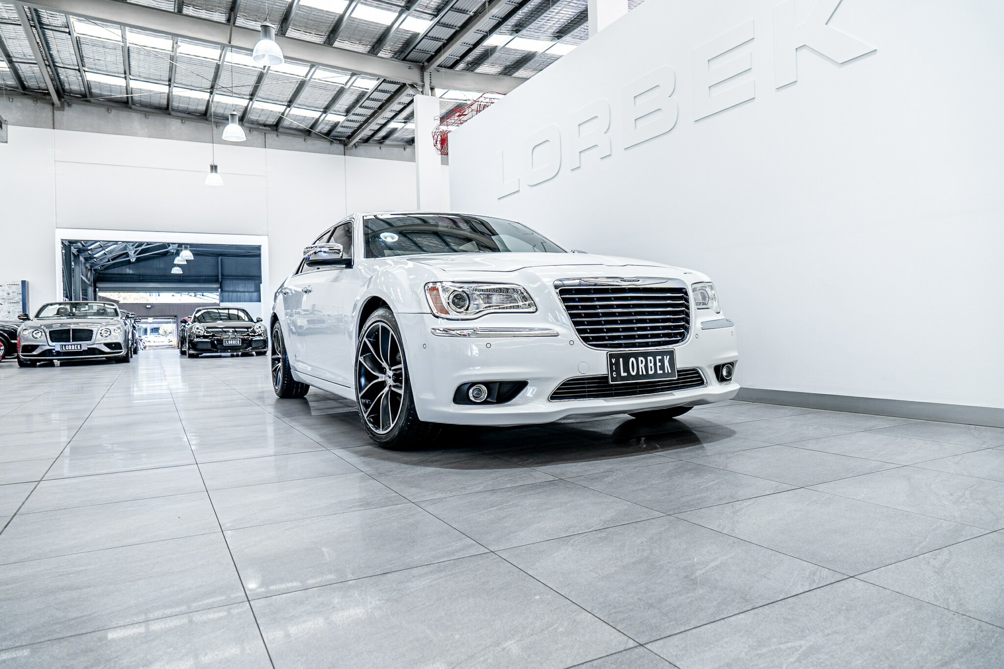 2013 CHRYSLER 300 MY12 C 8 SP AUTOMATIC 4D SEDAN