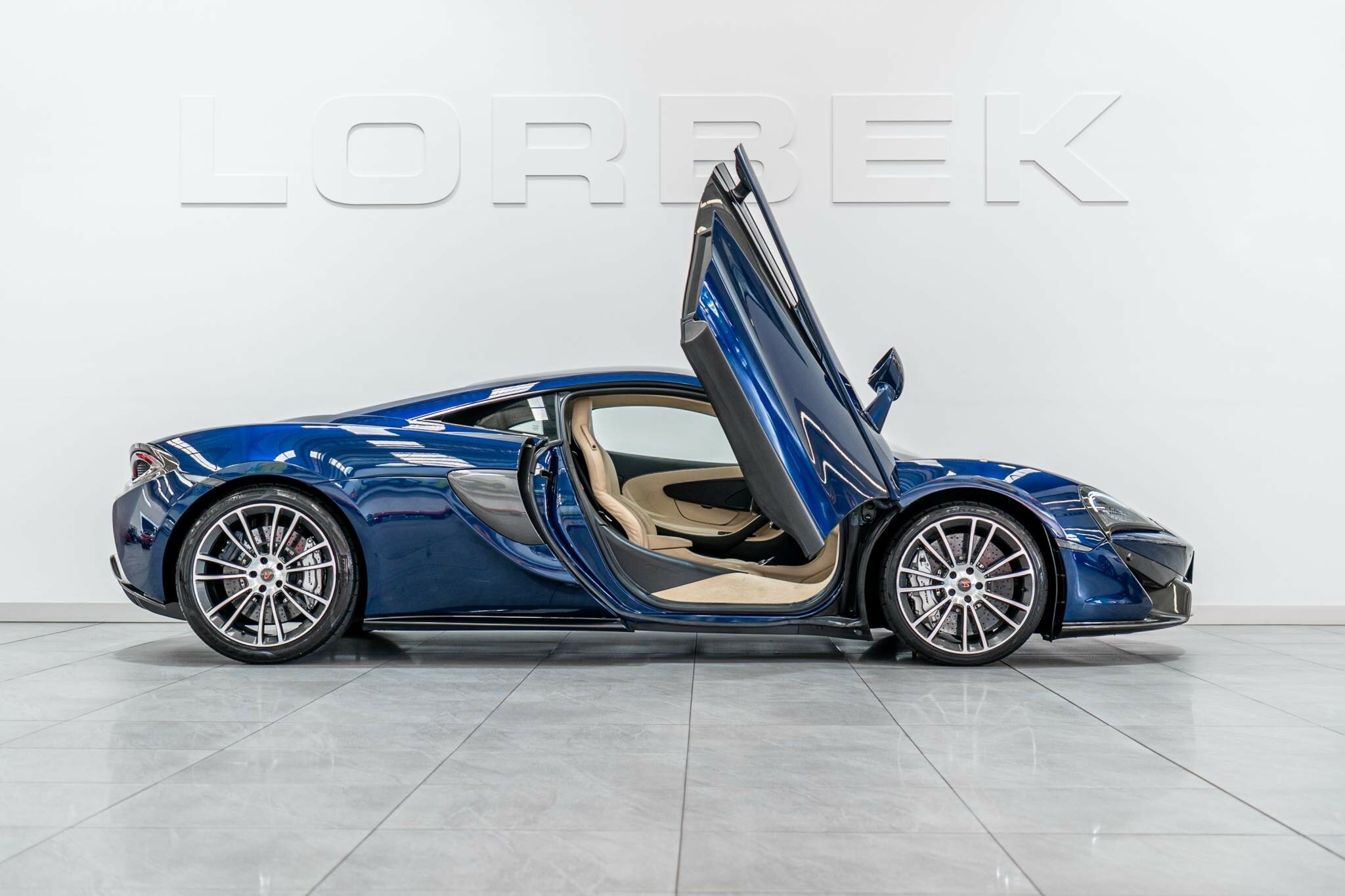 2018 MCLAREN 570S 7 SP AUTOMATIC 2D COUPE