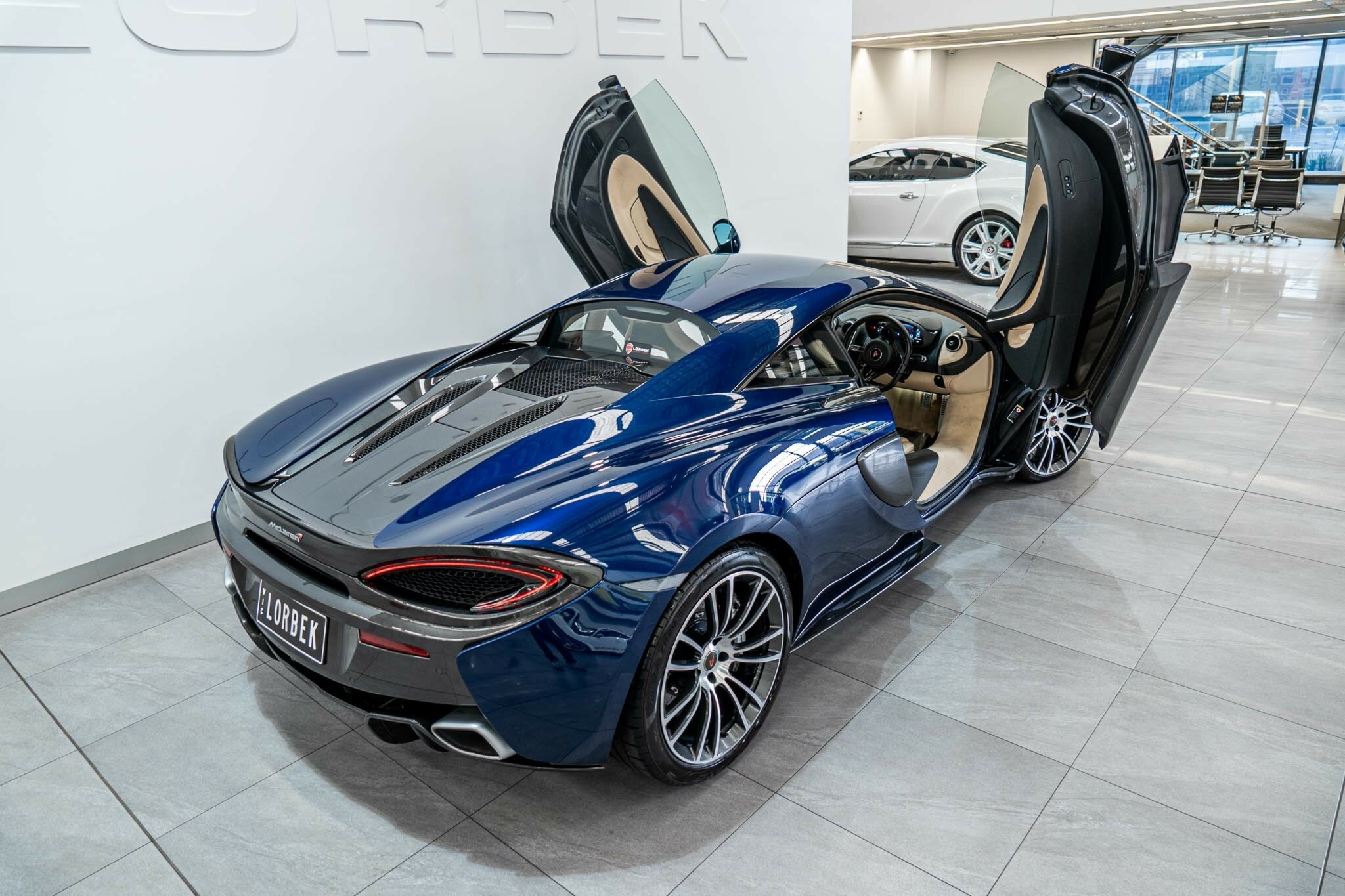 2018 MCLAREN 570S 7 SP AUTOMATIC 2D COUPE