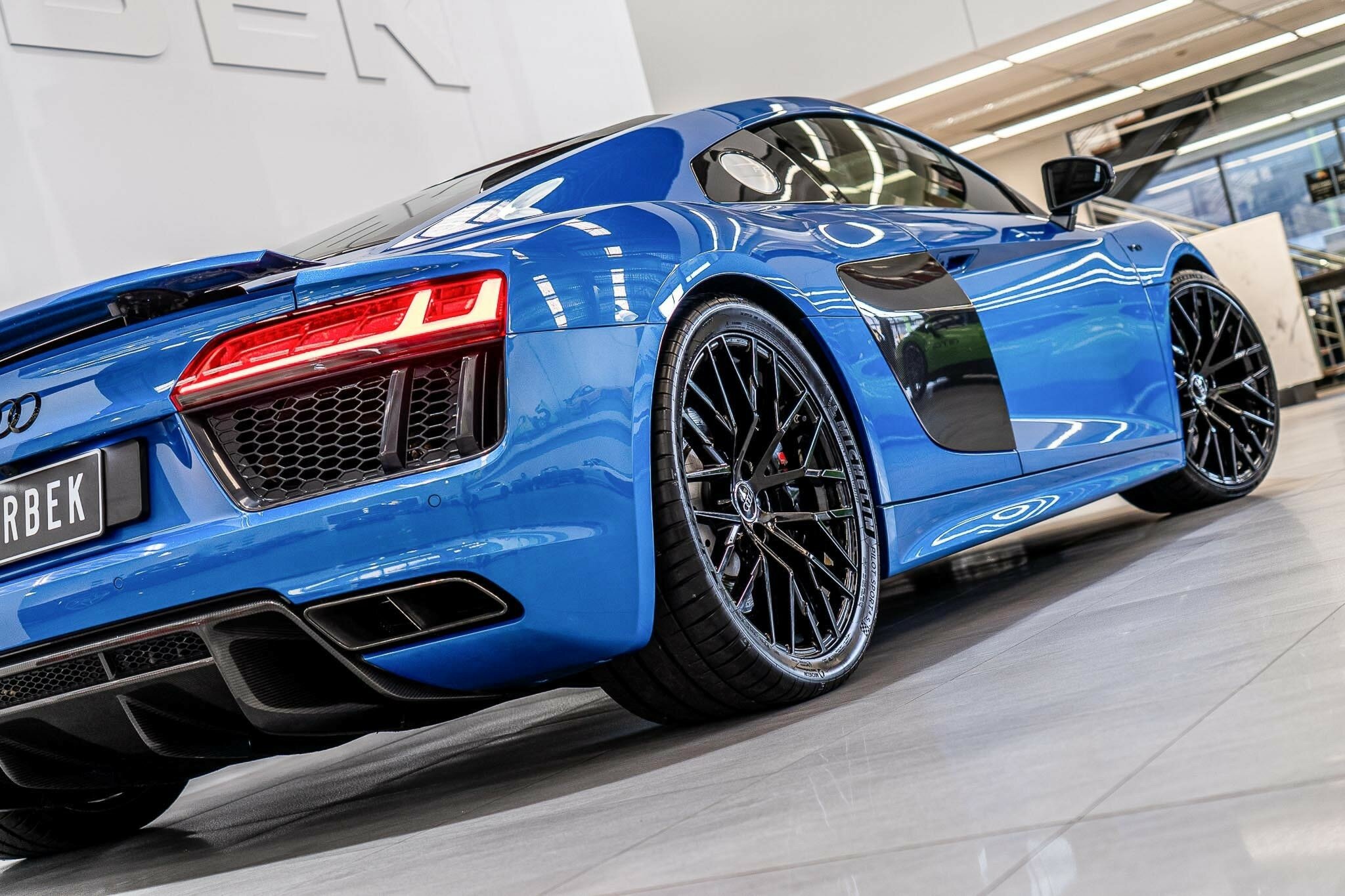 2016 AUDI R8 MY17 5.2 FSI QUATTRO 7 SP AUTOMATIC 2D COUPE