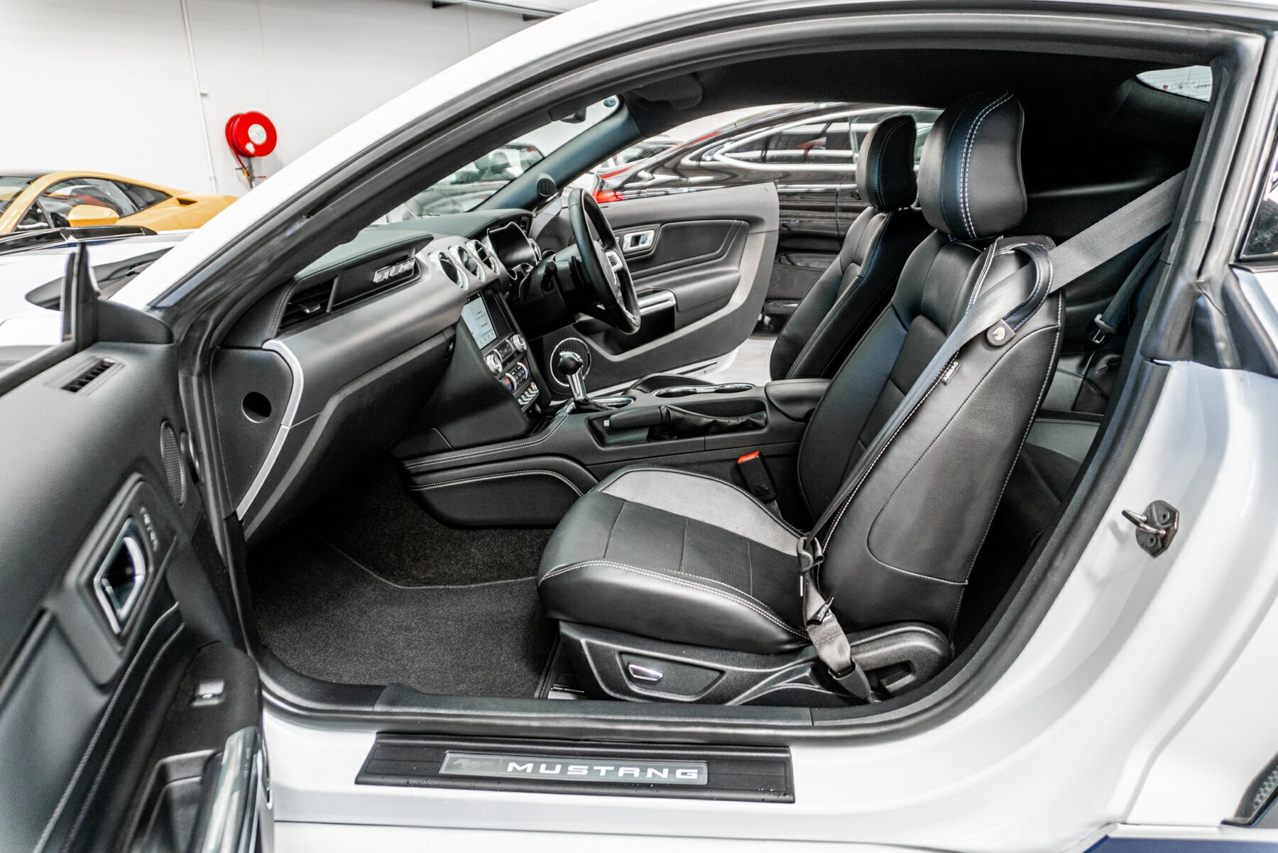2018 FORD MUSTANG FN FASTBACK GT 5.0 V8 10 SP AUTOMATIC 2D COUPE
