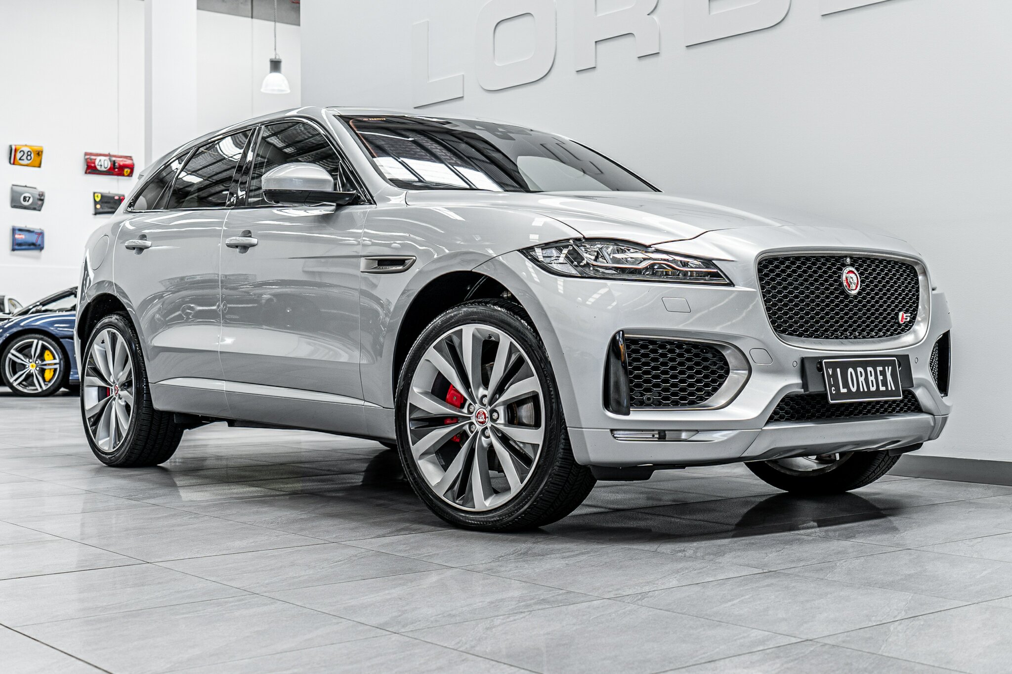 2016 JAGUAR F-PACE MY17 30d S 8 SP AUTOMATIC 4D WAGON