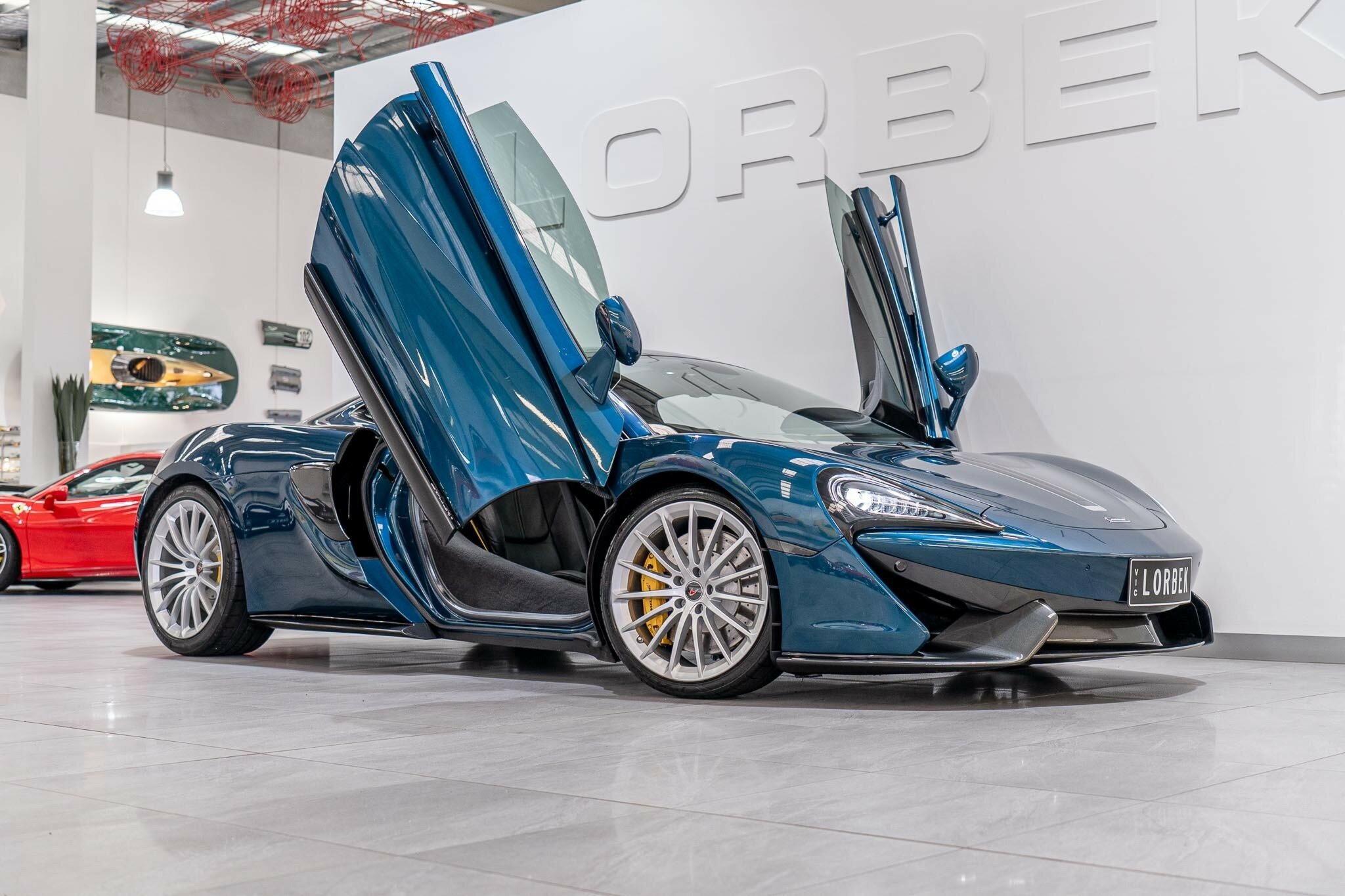 2017 McLAREN 570GT MY17 7 SP AUTO DUAL CLUTCH SEDAN