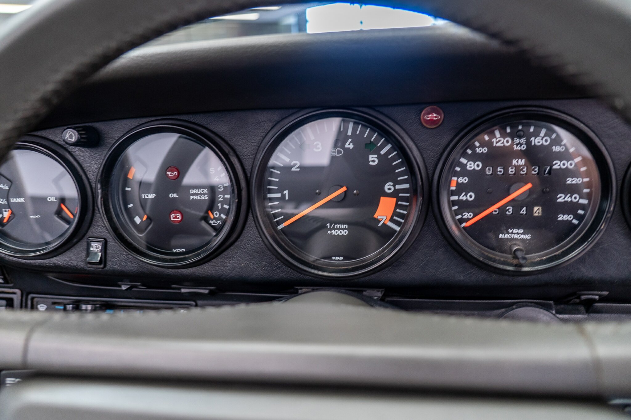 1987 PORSCHE 911 CARRERA 5 SP MANUAL 2D CABRIOLET