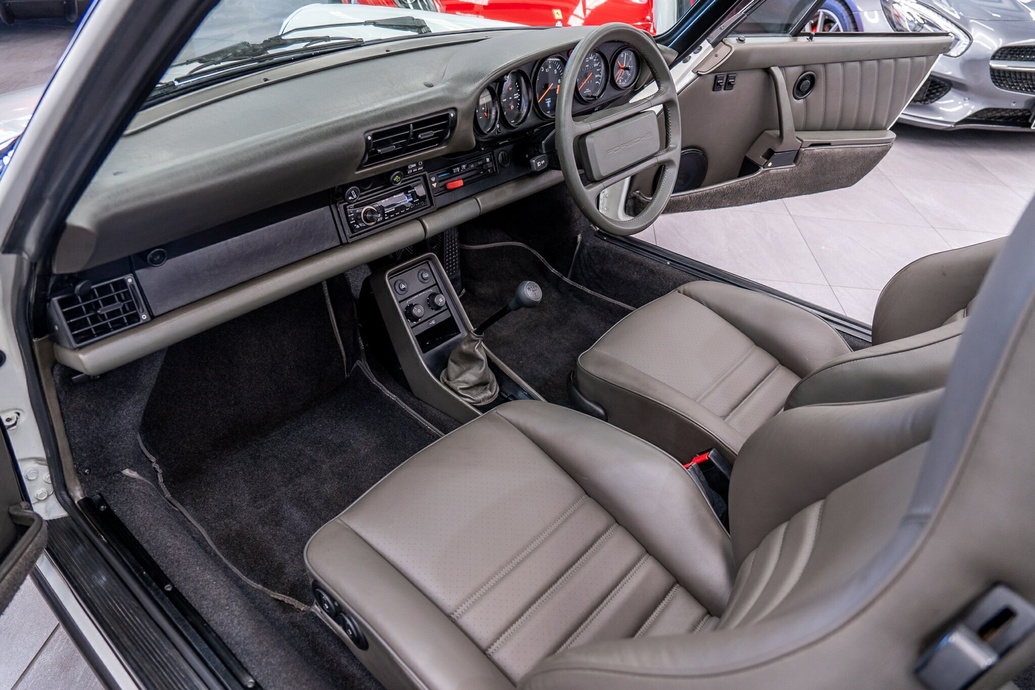 1987 PORSCHE 911 CARRERA 5 SP MANUAL 2D CABRIOLET