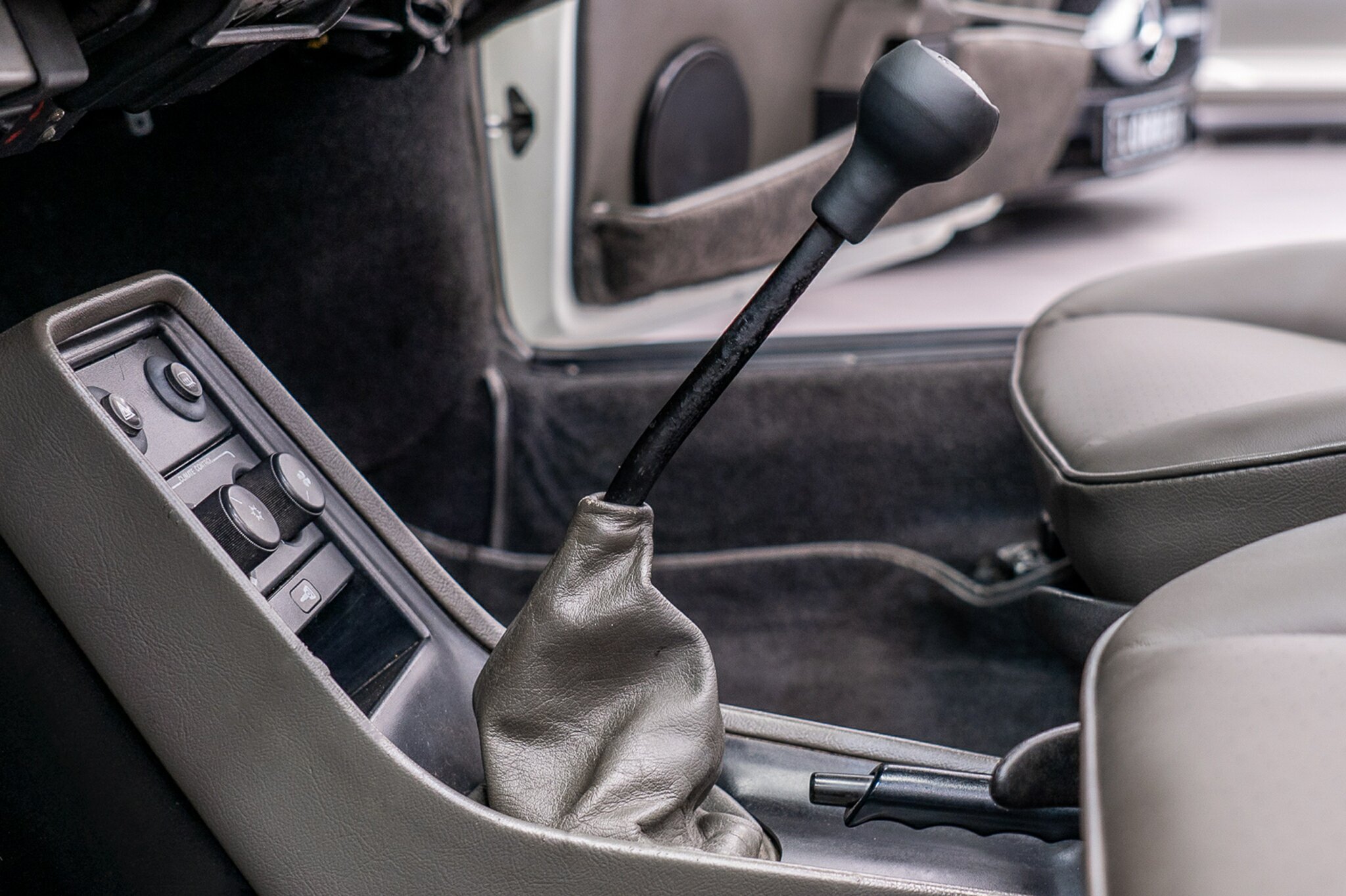 1987 PORSCHE 911 CARRERA 5 SP MANUAL 2D CABRIOLET