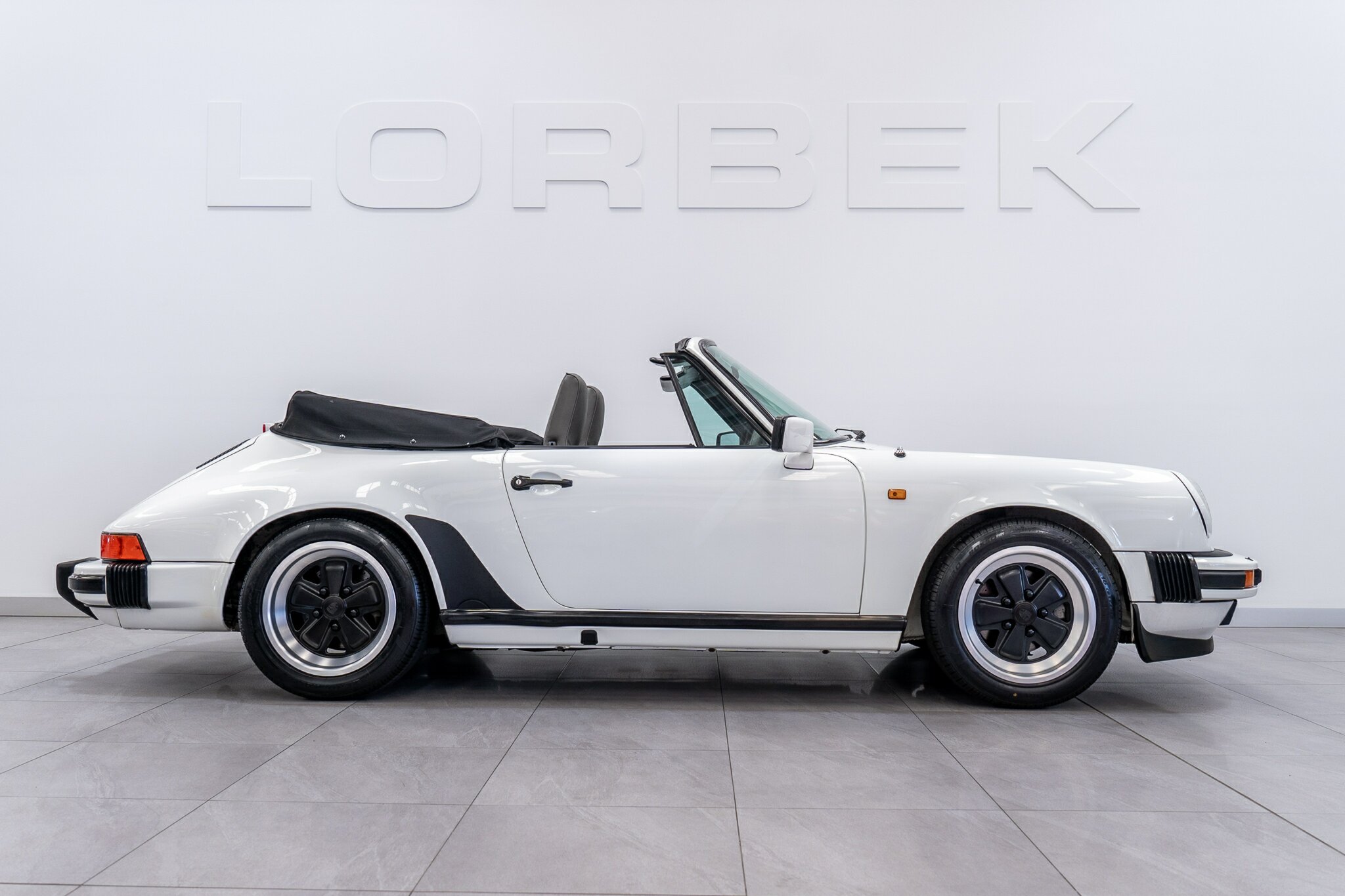 1987 PORSCHE 911 CARRERA 5 SP MANUAL 2D CABRIOLET